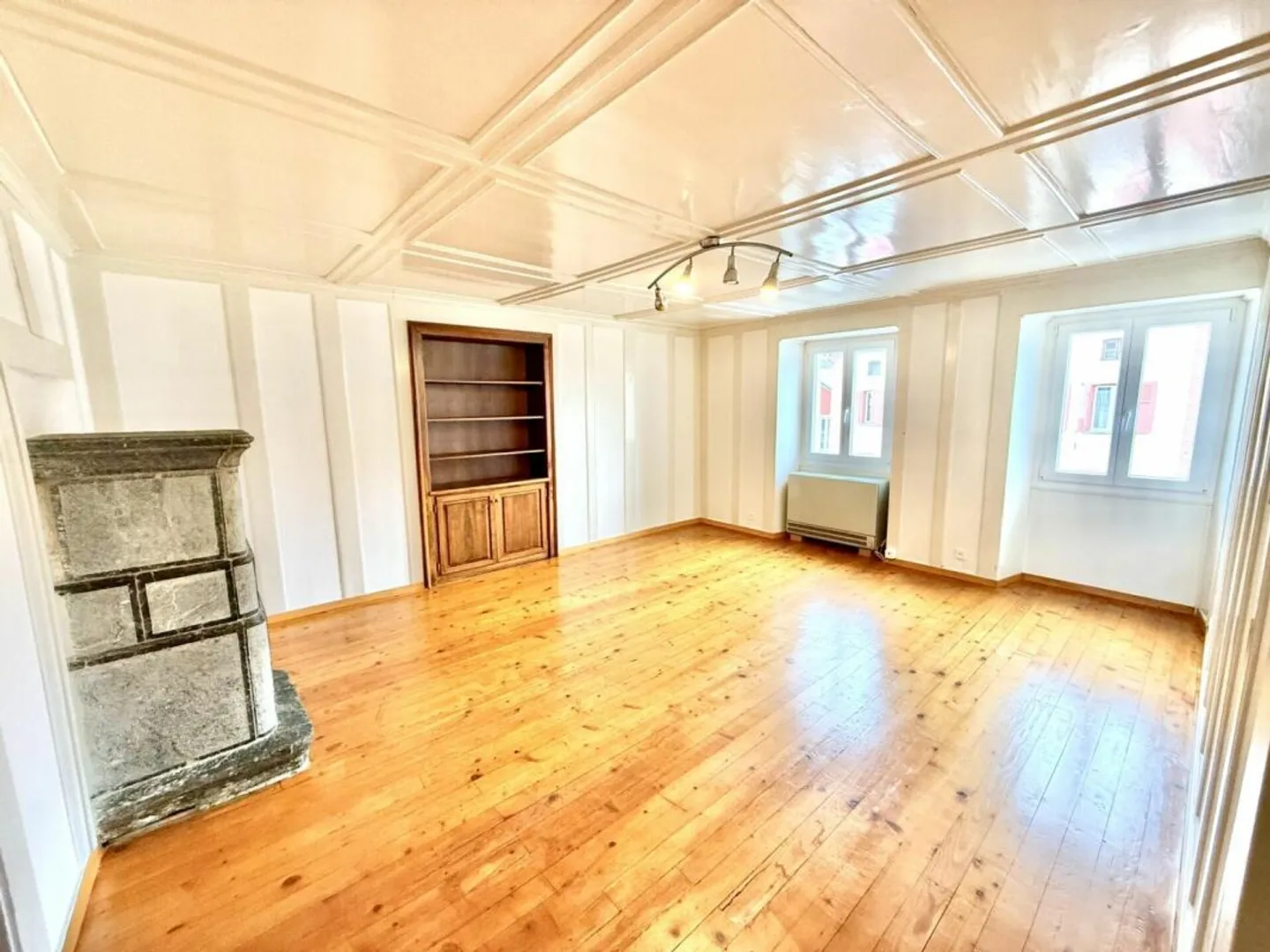 Duplex 6.5 rooms in St-Léonard - Photo 2 of 13