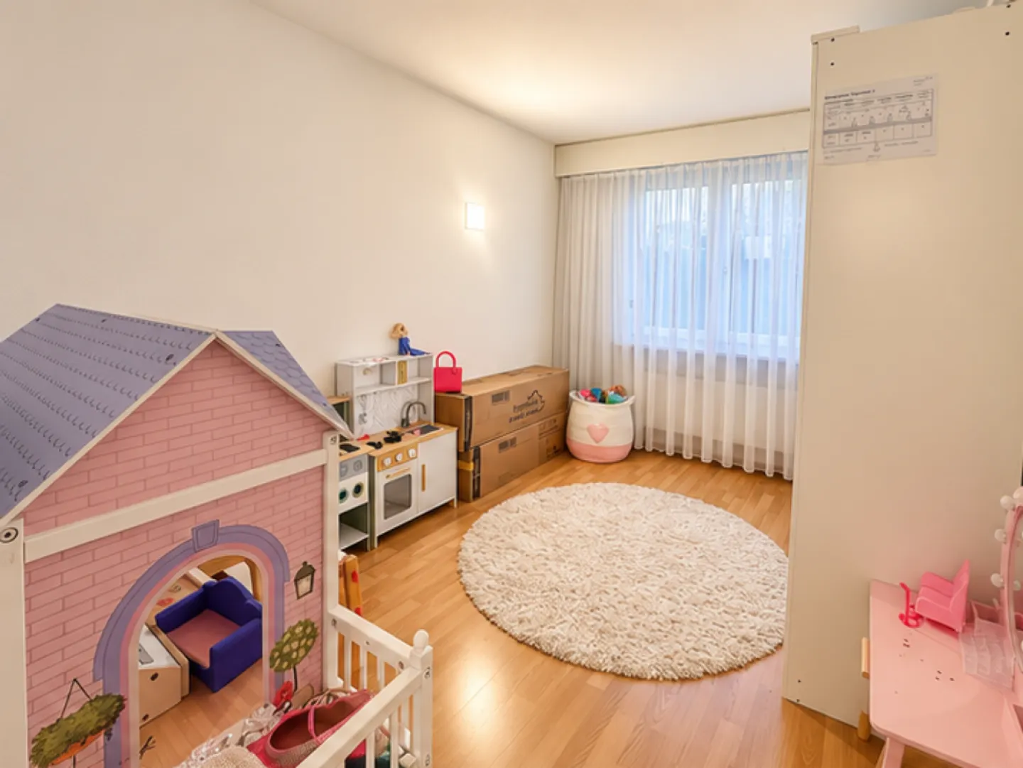 Cozy Family Apartment with Patio - Limited until 31.03.2027 - Photo 4 of 9