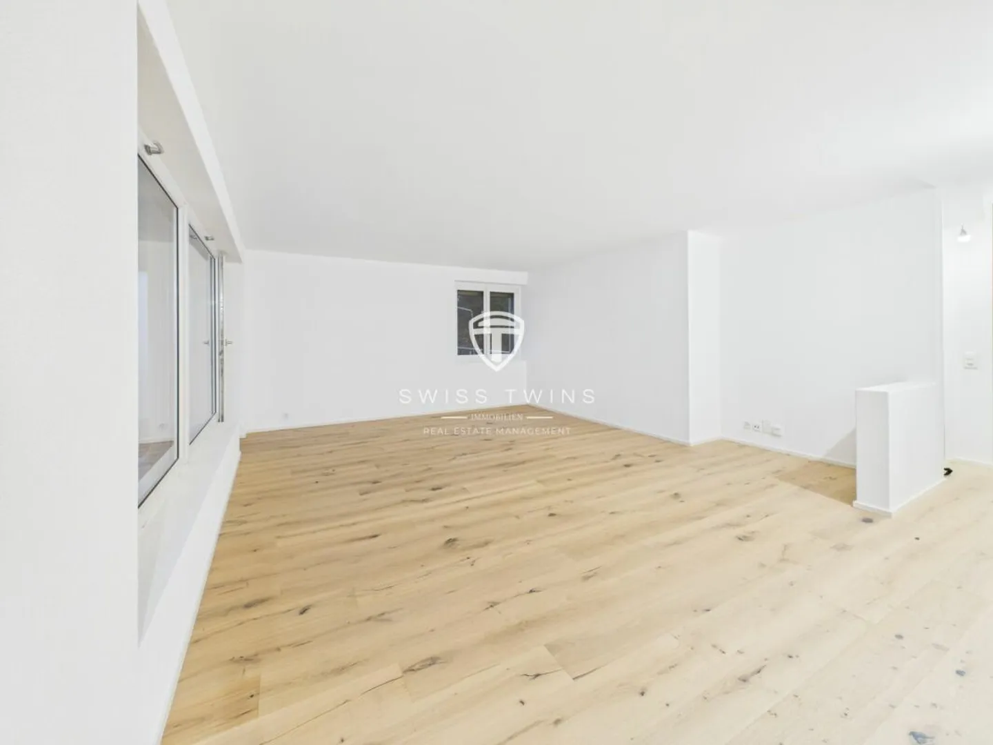 Erstbezug - moderne 3.5 -Zimmer-Terrassenwohnung mit traumhaftem See- und Alpenpanorama (All-Inclusive) - Foto 9 von 13