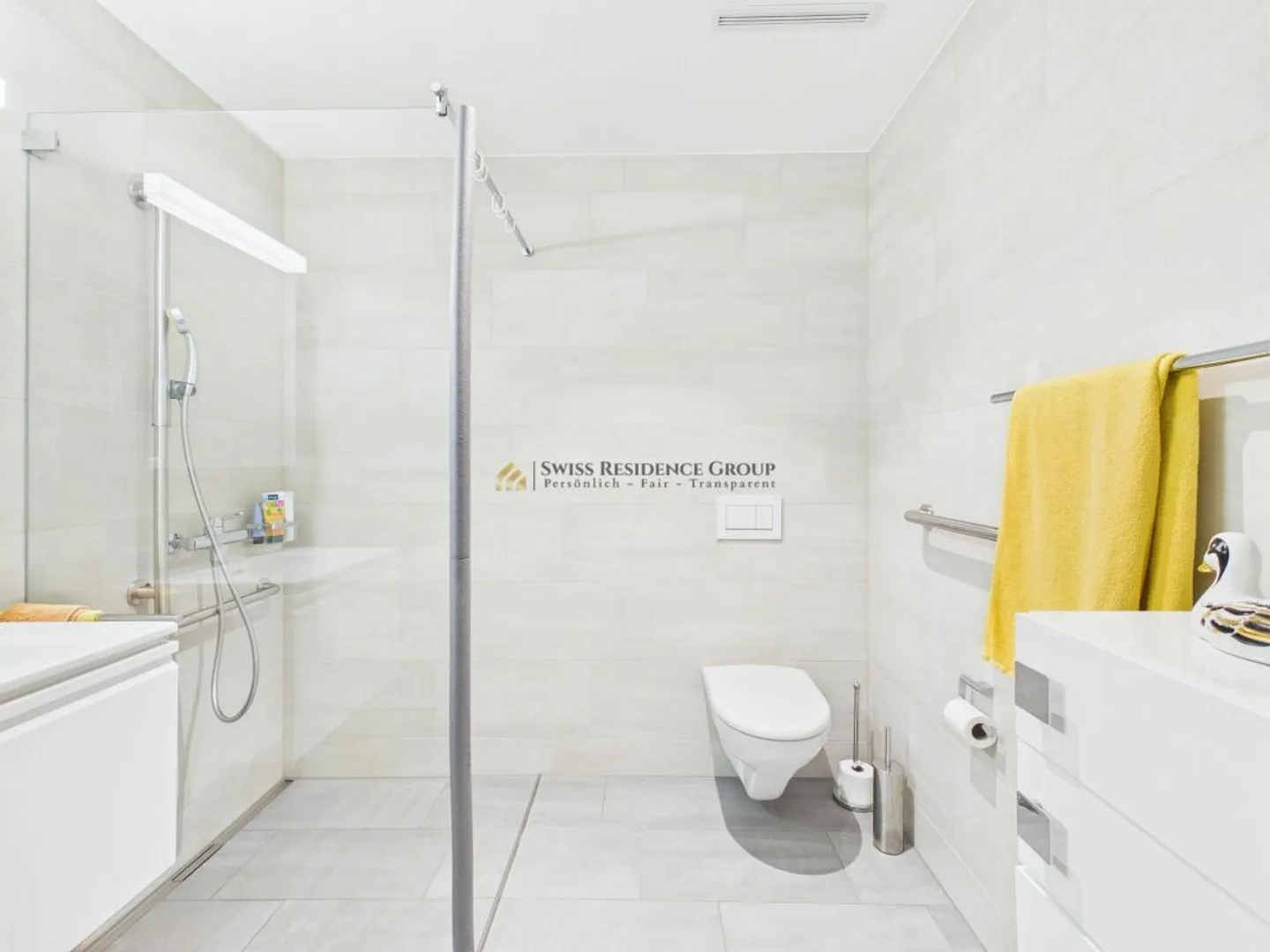 Modern Living with Comprehensive Service - Photo 6 of 13