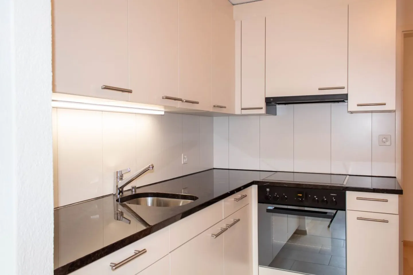 Preiswertes Apartment in Zentraler Lage - Foto 1 von 9