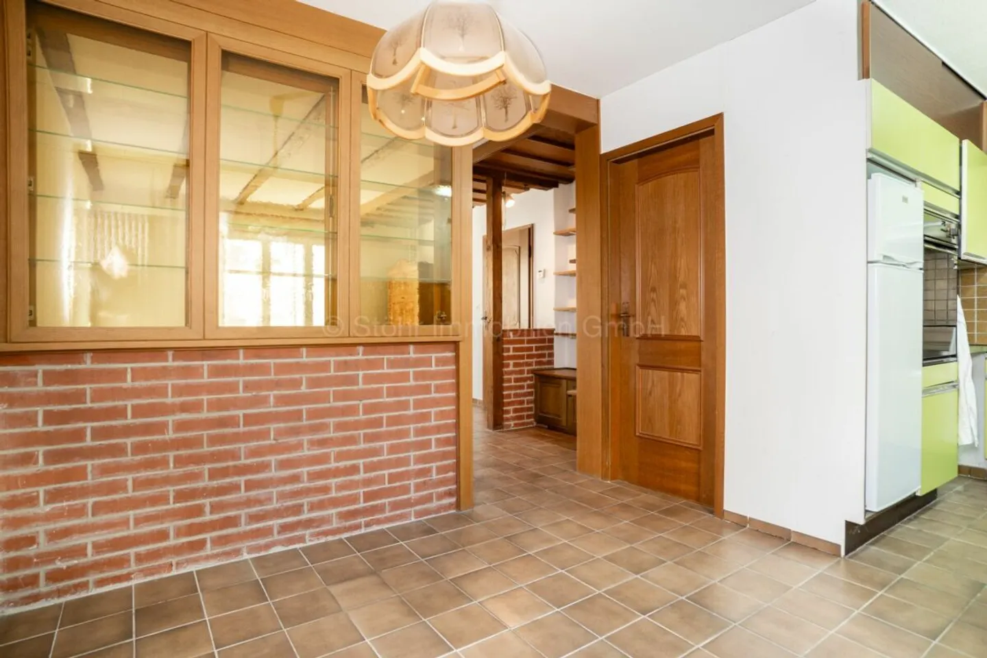 Charmantes Mittelhaus mit Potenzial - Foto 3 von 13