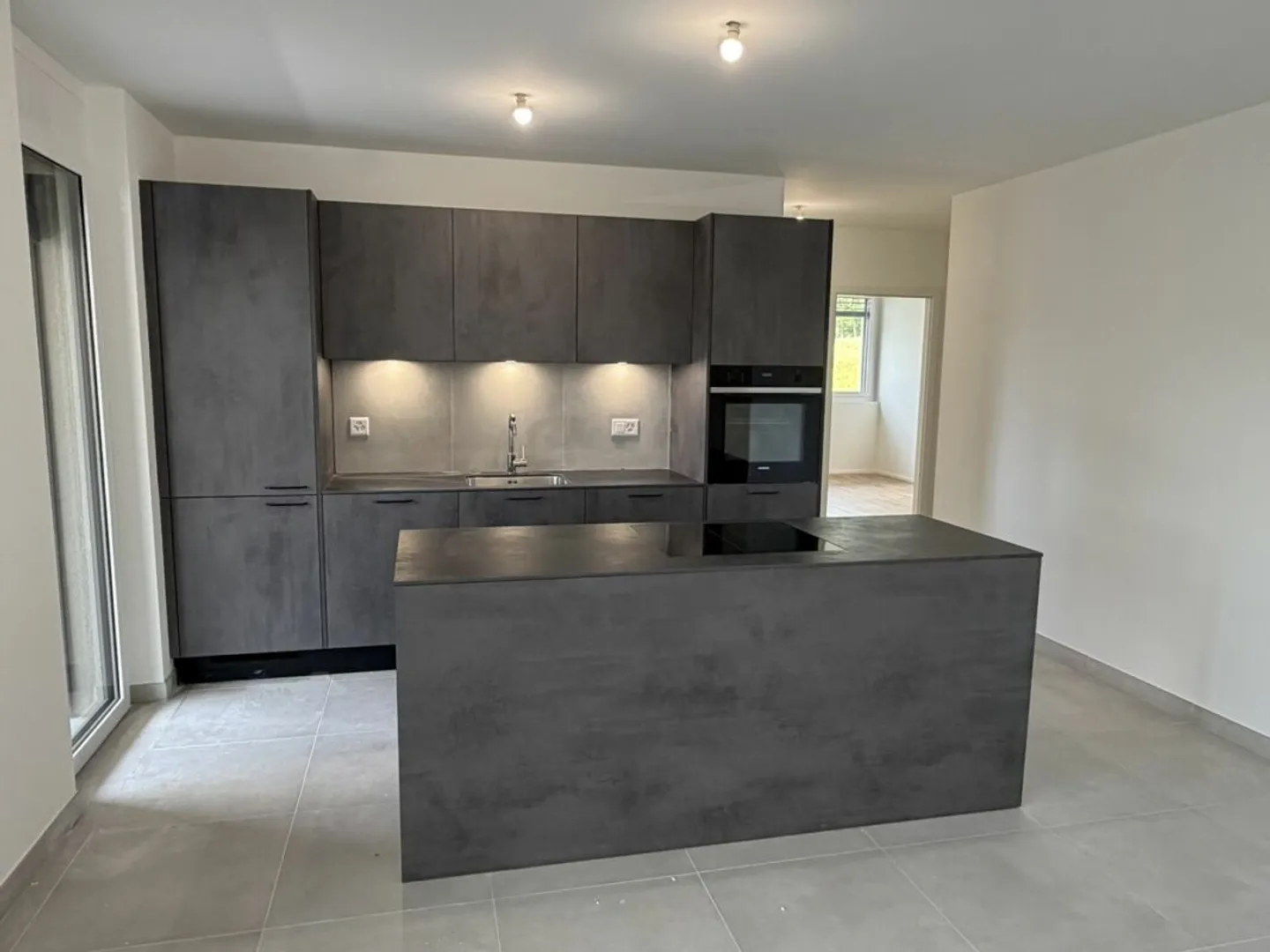 THE LAST 4.5 ROOM APARTMENT in * Rental - Purchase * Vulliama - Photo 5 of 13