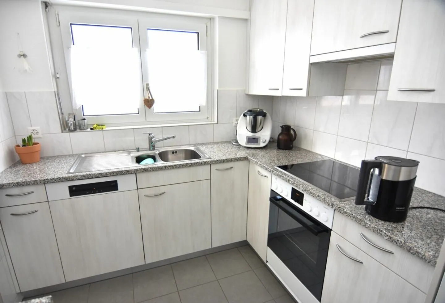 Gemütliche Familienwohnung mit Cheminée - Foto 3 von 13