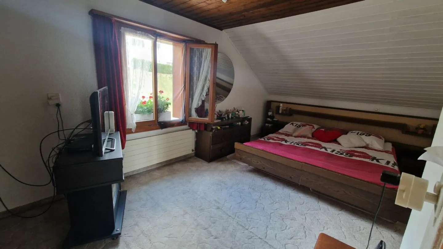 Une maison avec une histoire - et un terrain avec un avenir - Photo 10 sur 13