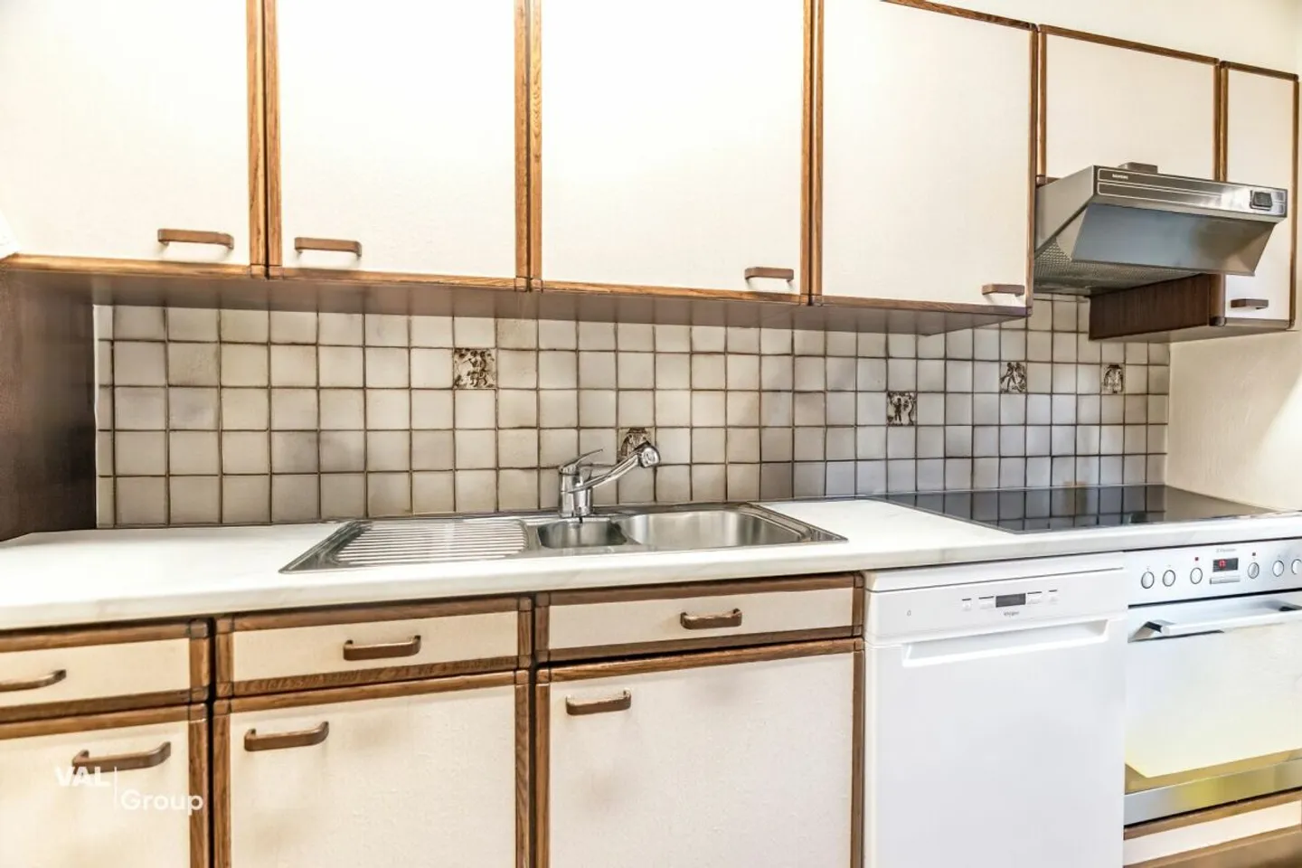 Appartement attrayant de 3,5 pièces avec balcon et vue sur la montagne, Naters - Photo 7 sur 10