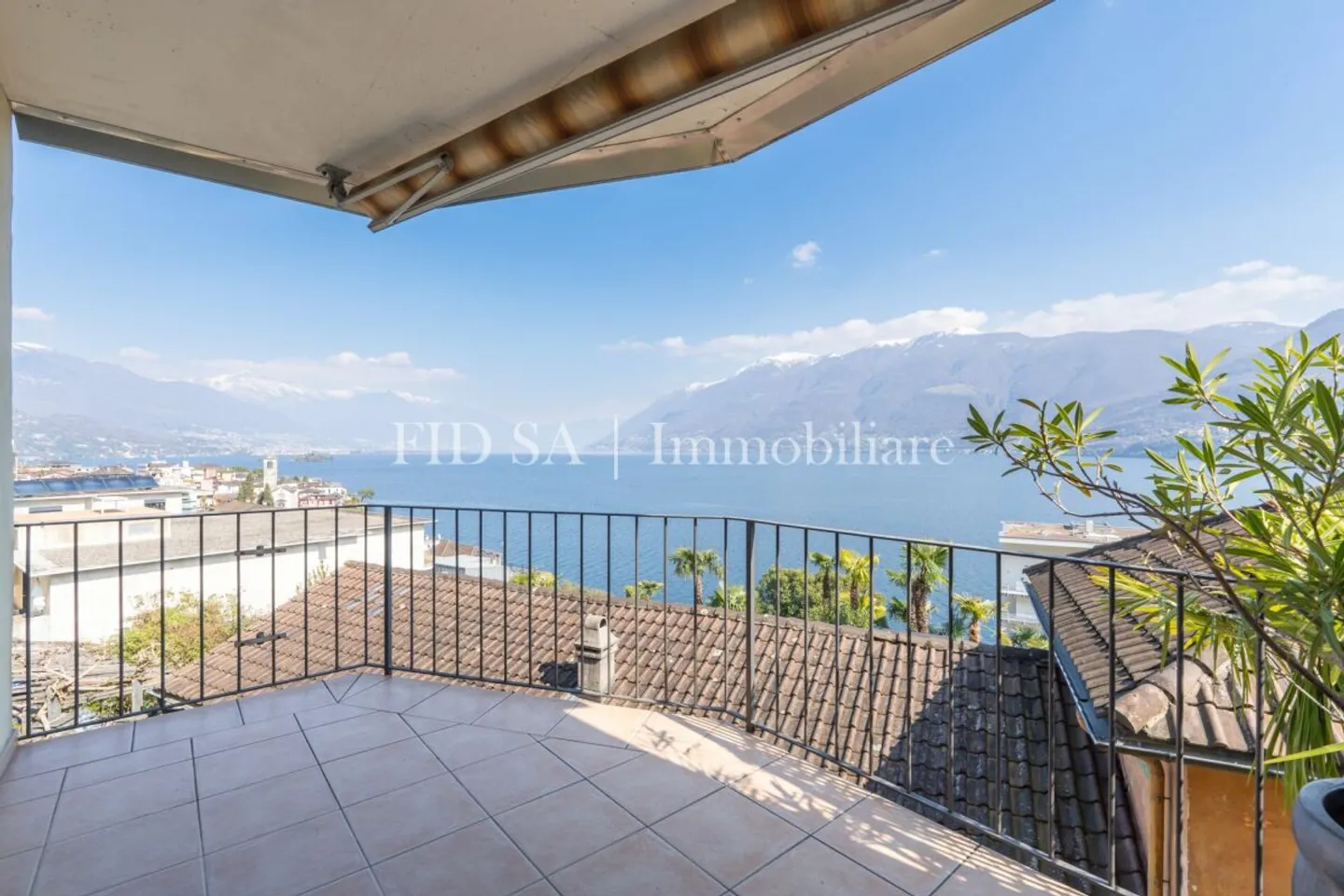 Appartement au bord du lac à Brissago - Photo 1 sur 7