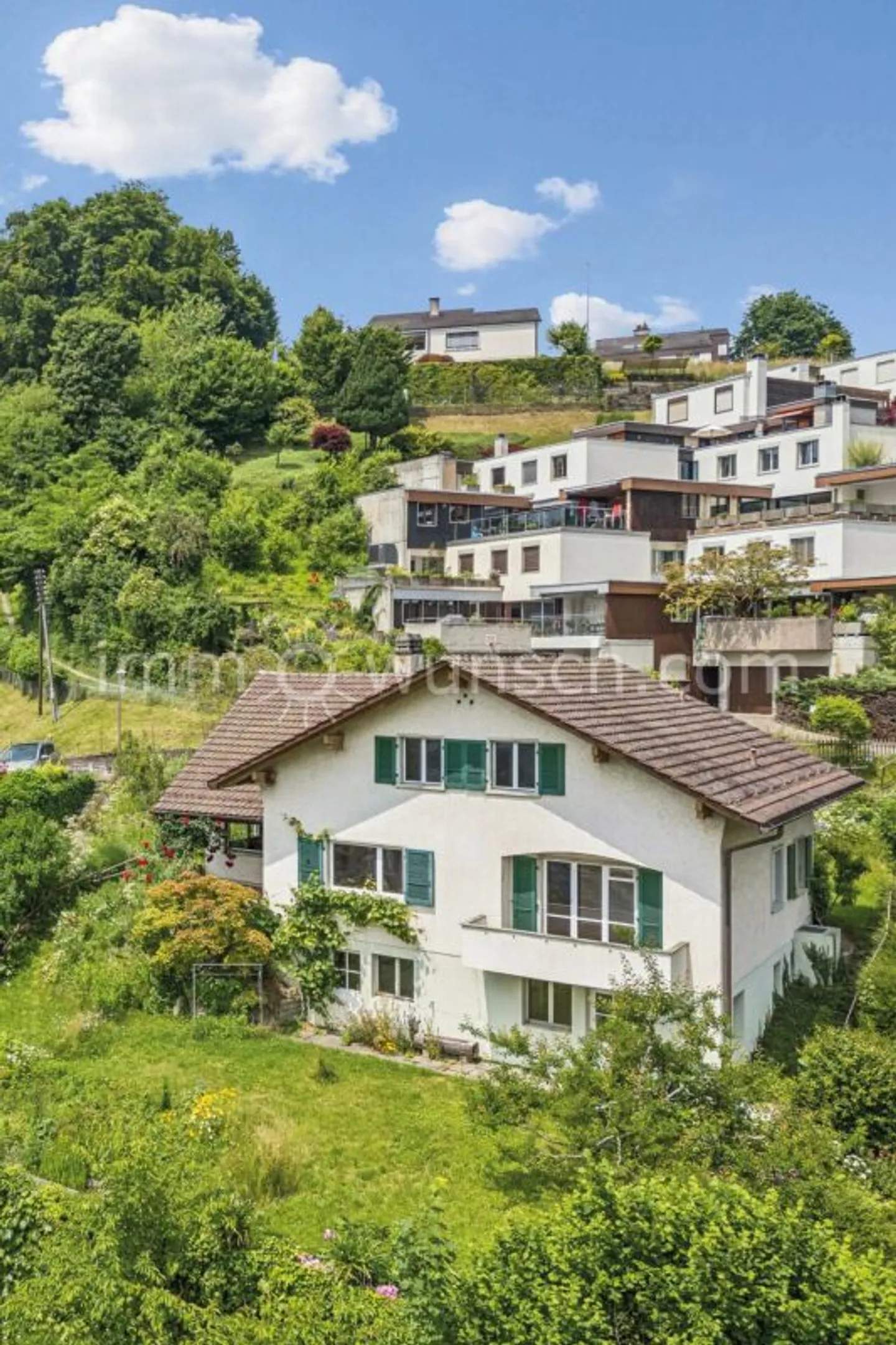 Die Gelegenheit: 6-Zi. Einfamilienhaus (BEFRISTET) zu vermieten - Photo 1 of 13