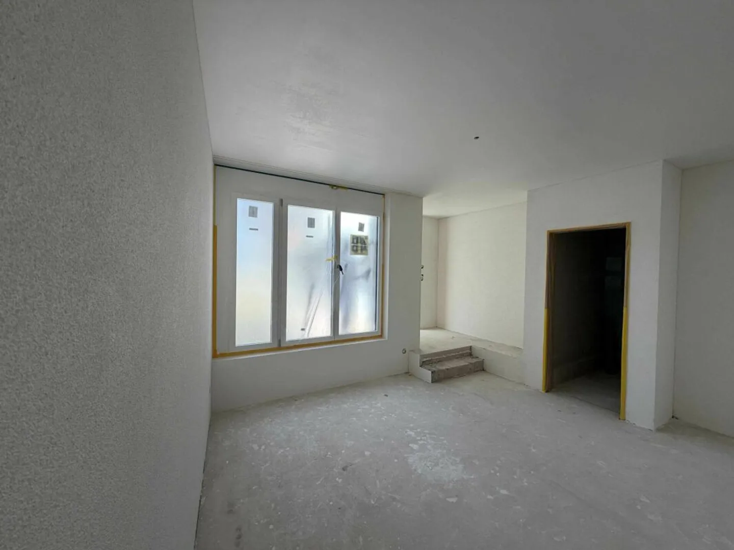 Occupancy from mid-June 2026: City meets nature - Your spacious dream apartment in Flurlingen - Photo 4 of 13