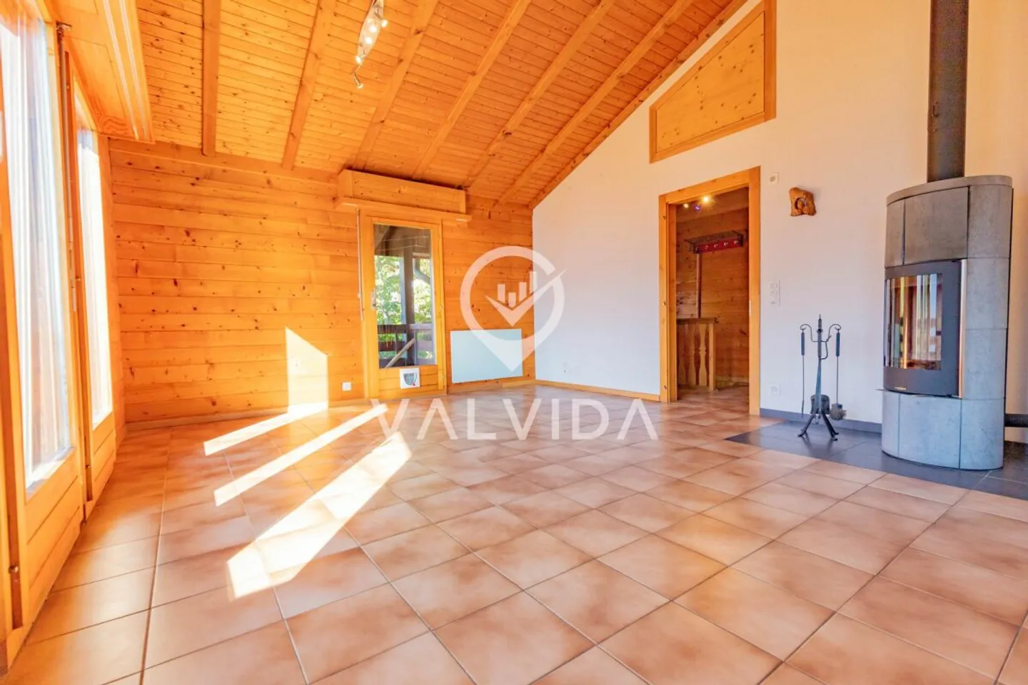 Chalet charmant avec vue spectaculaire au-dessus de Varen - paix, confort et nature pure - Photo 3 sur 13