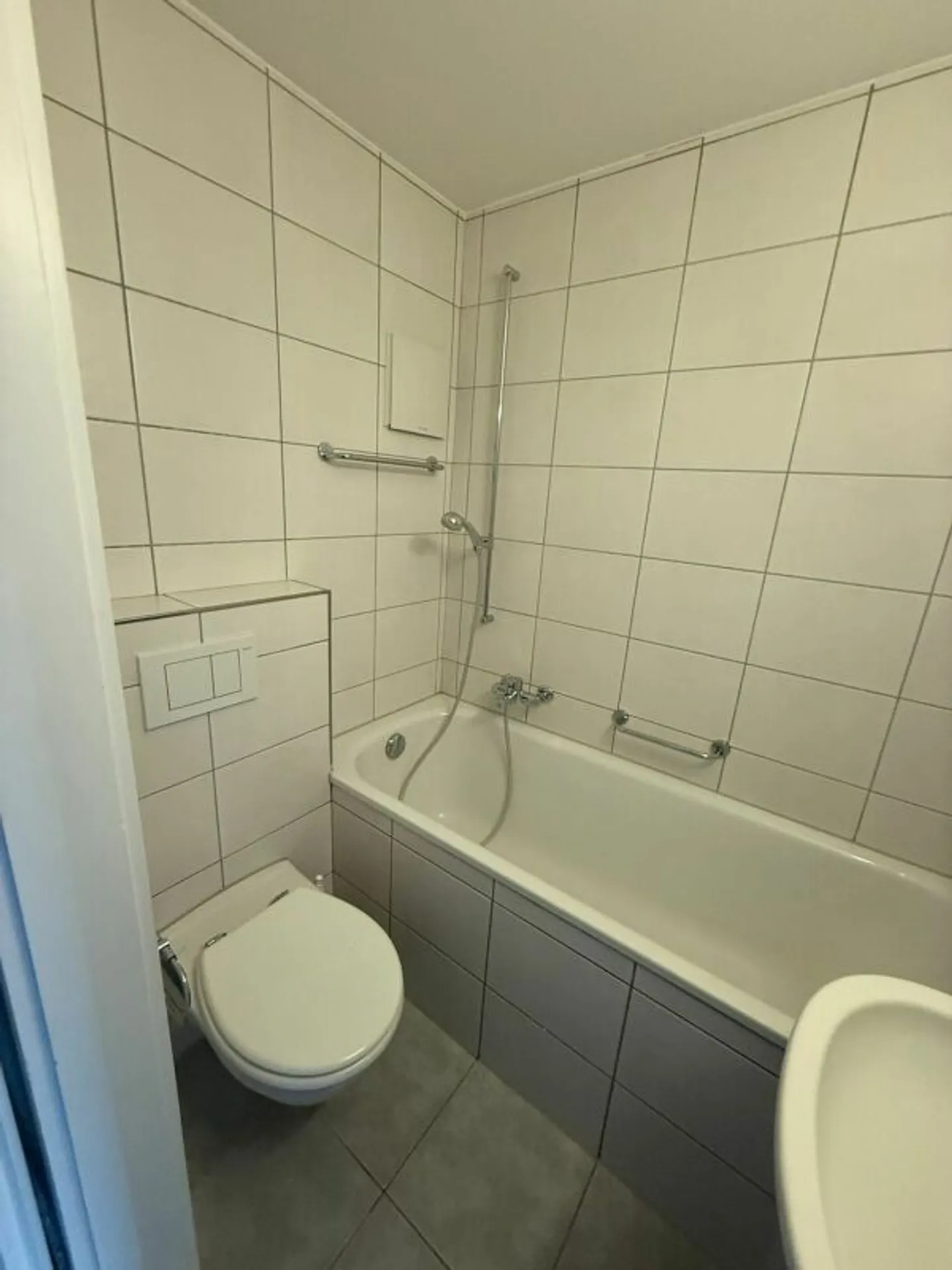 Bright 3-room apartment in Aarburg - Photo 8 of 10