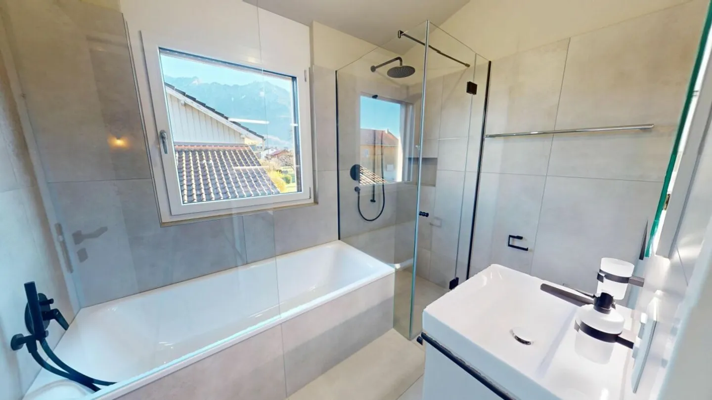 Newly built 4½ room semi-detached family house with additional rooms - Photo 2 of 13