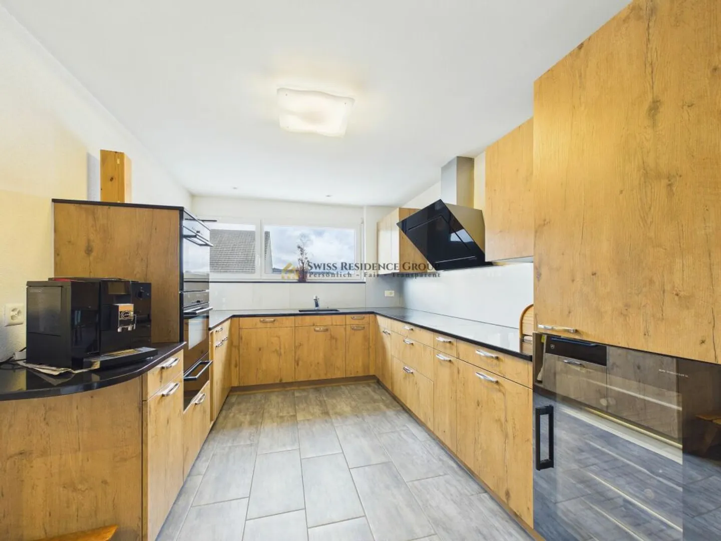 Appartamento esclusivo di 5,5 stanze con dotazioni premium e tasso fiscale attraente (72%) - Foto 6 di 13