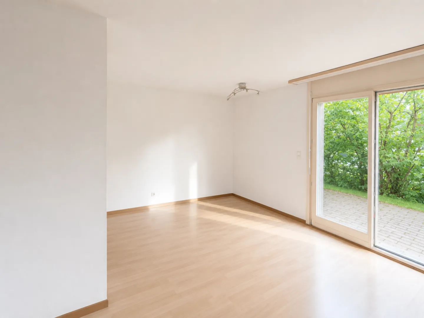 Schöne 1,5 Zimmer mit privater Terrasse - Foto 6 di 13