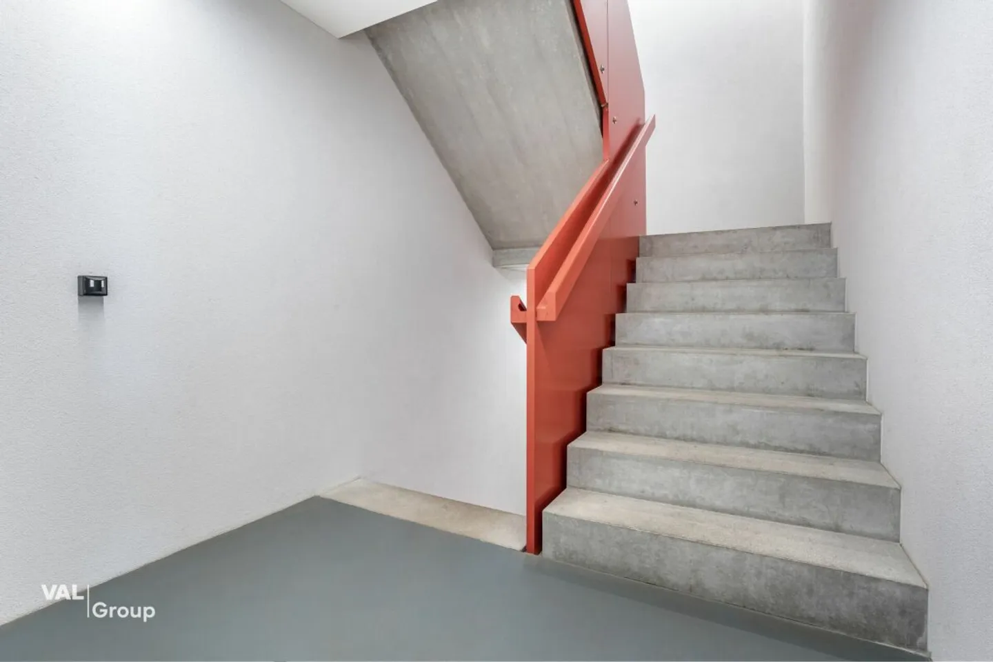 Edificio industrial unico in legno - Foto 10 di 13