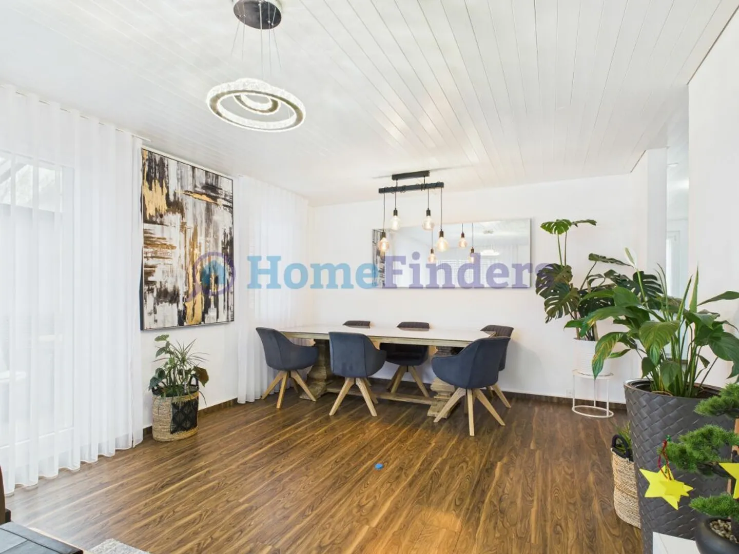 Geräumige Wohnung mit Garten - Foto 3 von 13