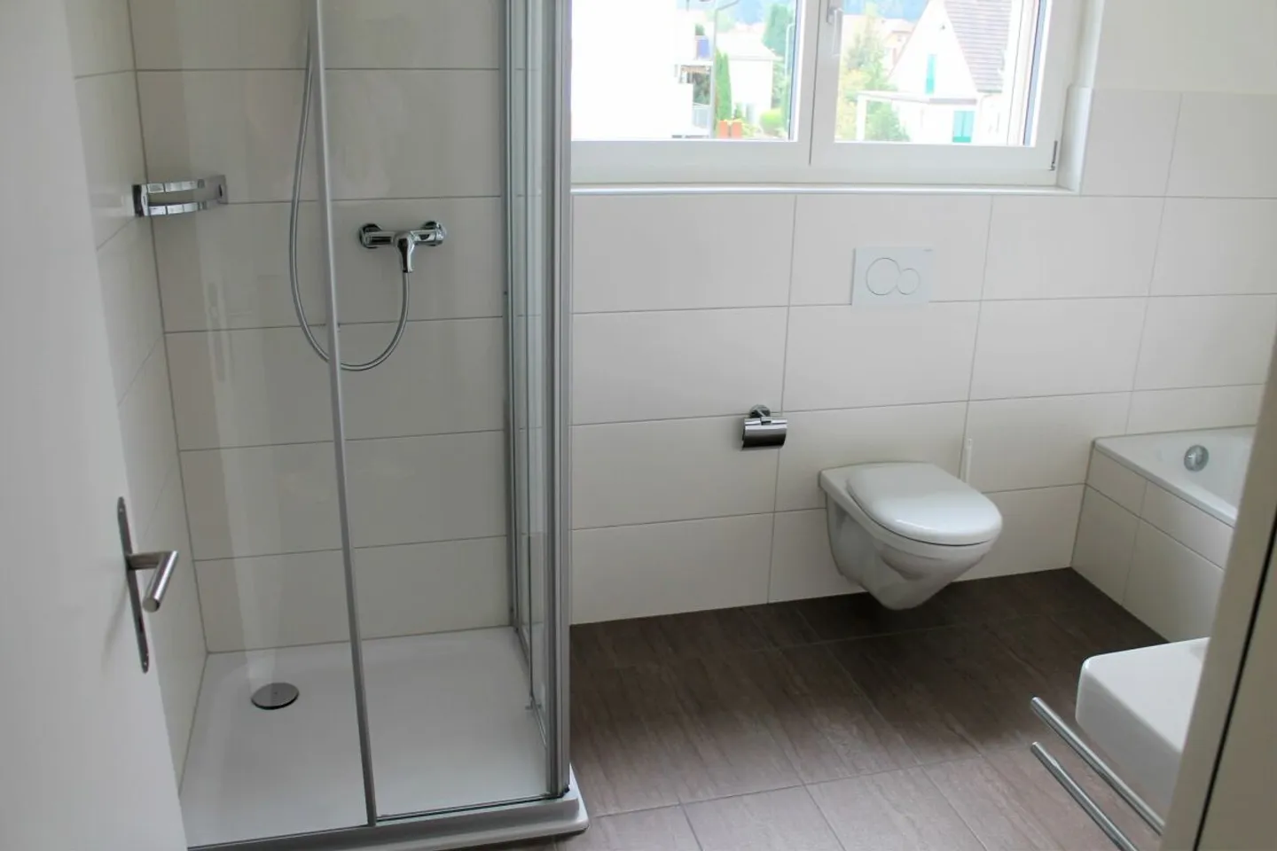 Transports publics, soleil du soir, calme - Votre rêve d'attique avec une superbe terrasse - Photo 4 sur 7