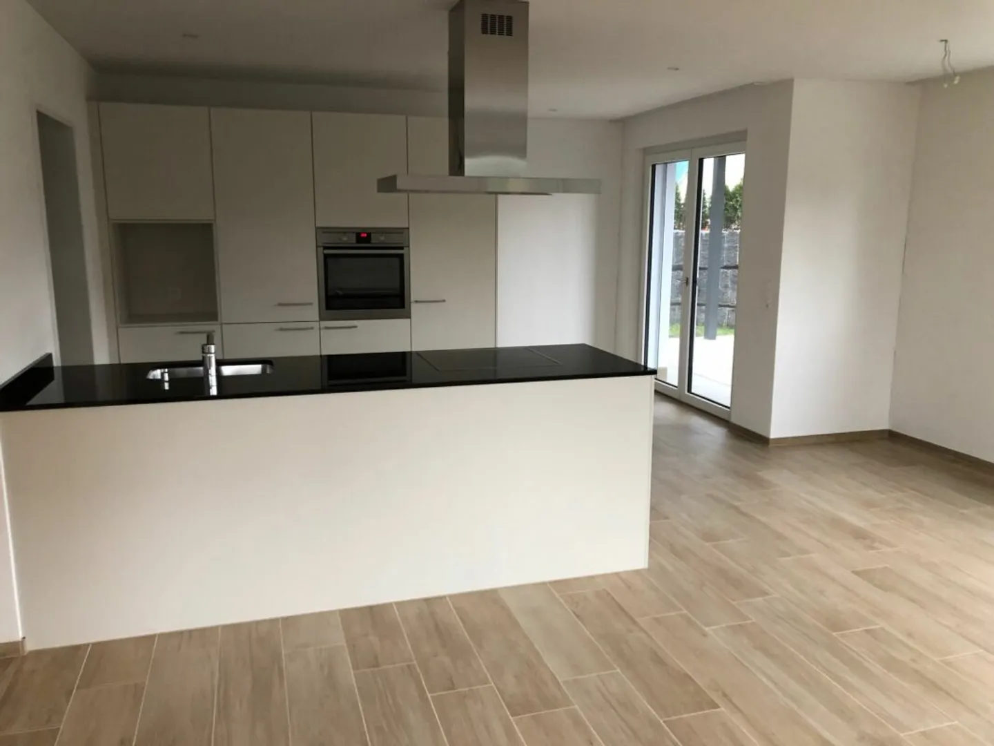3.5 Room Apartment on the Ground Floor - Photo 3 of 9