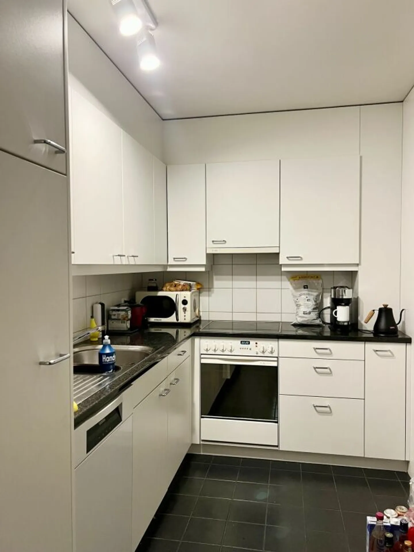 Incantevole appartamento di 2.5 locali a Sonnenplatz con vista sulle montagne - Foto 4 di 7