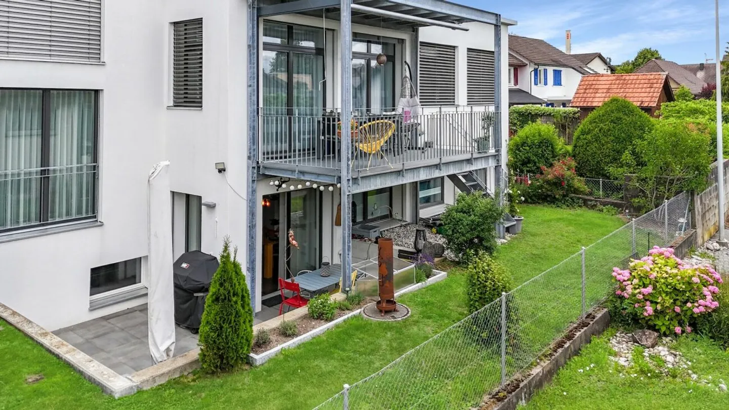 Moderne 2.5-Zimmer Wohnung mit Garten - Foto 12 von 13