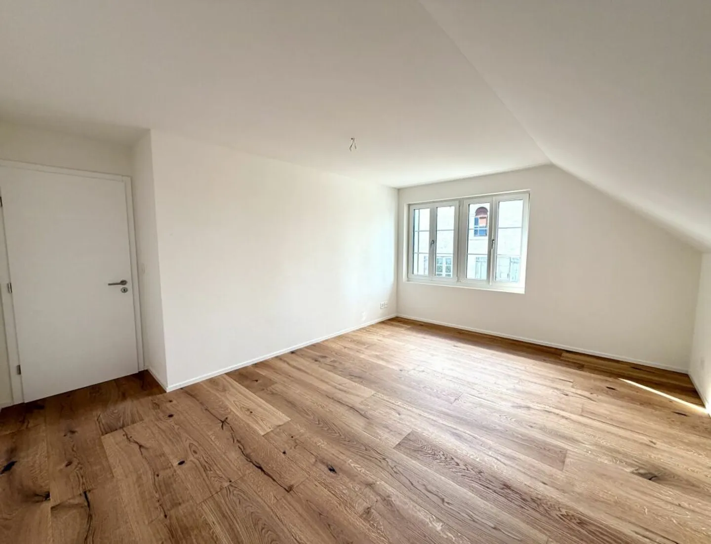 Like-new 4.5 room apartment completely renovated! - Photo 6 of 12
