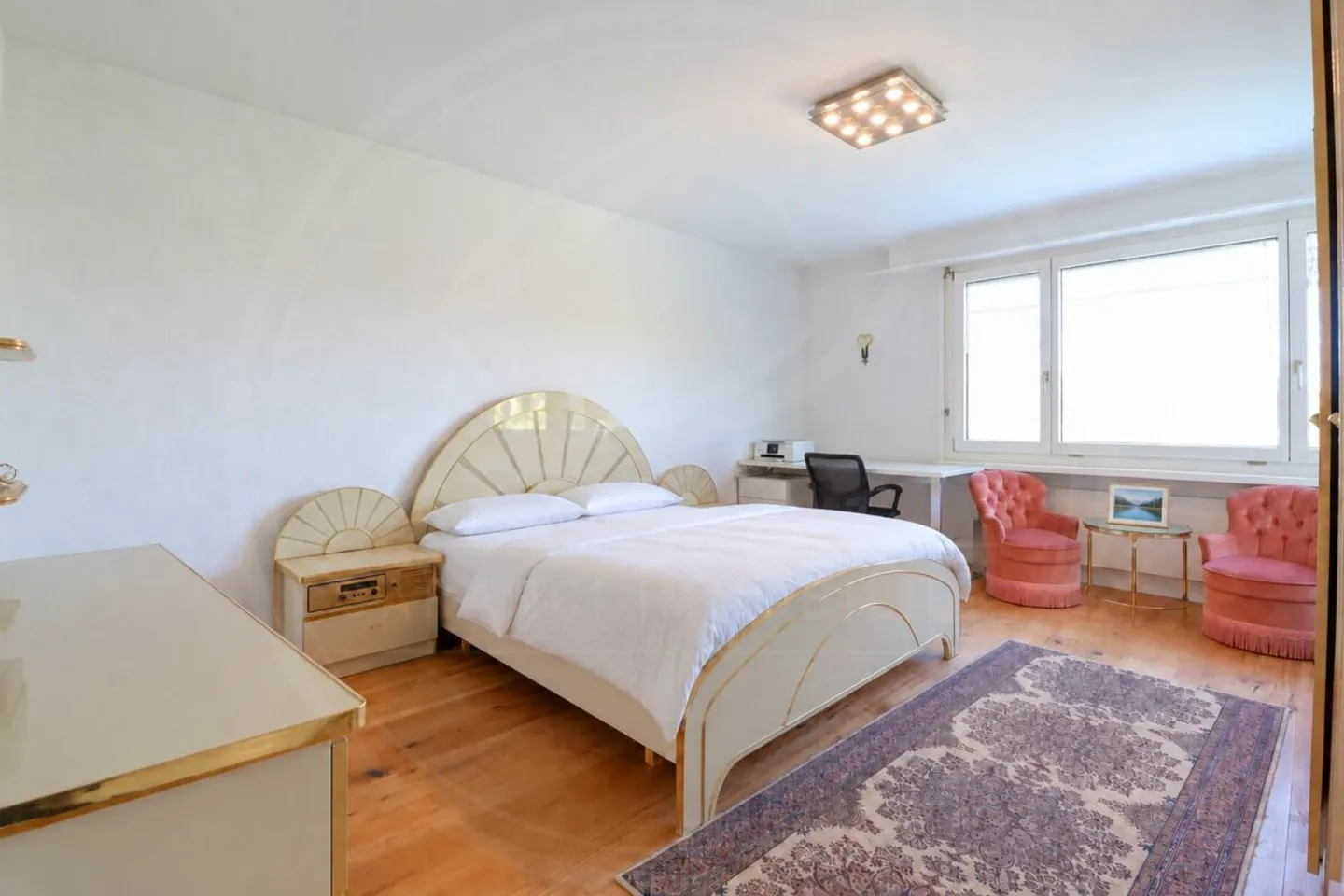 Renovated Family Apartment - Photo 4 of 13