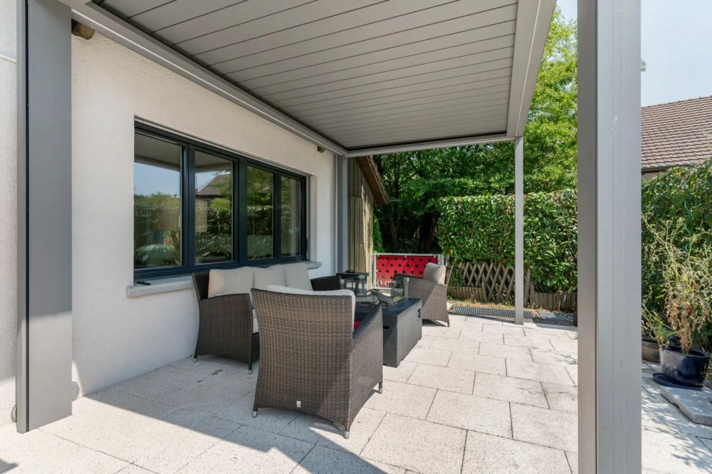 Maison familiale spacieuse et bien entretenue à rafraîchir - Photo 11 sur 13