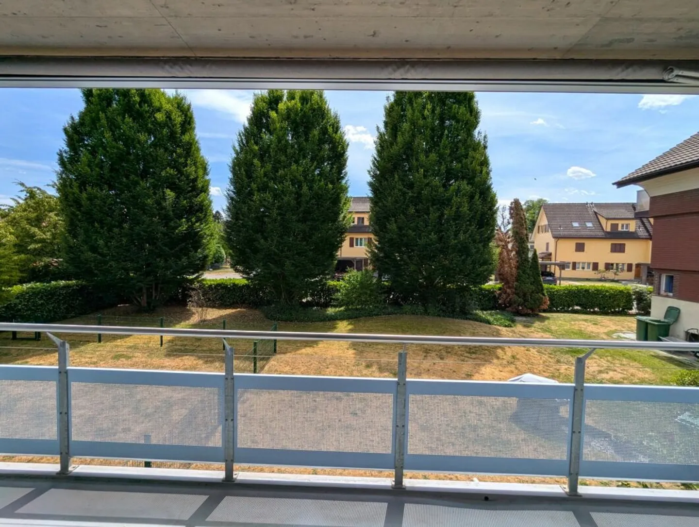 Appartamento luminoso 2.5 locali - Foto 3 di 11