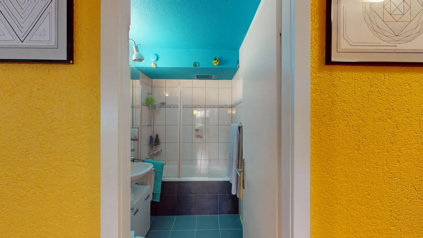 CASA IN ALTO - TRANQUILLA, SOLEGGIATA, VICINA ALLA NATURA: 4,5 STANZE CON BALCONE &amp; VISTA SULLA FORESTA - Foto 10 di 13