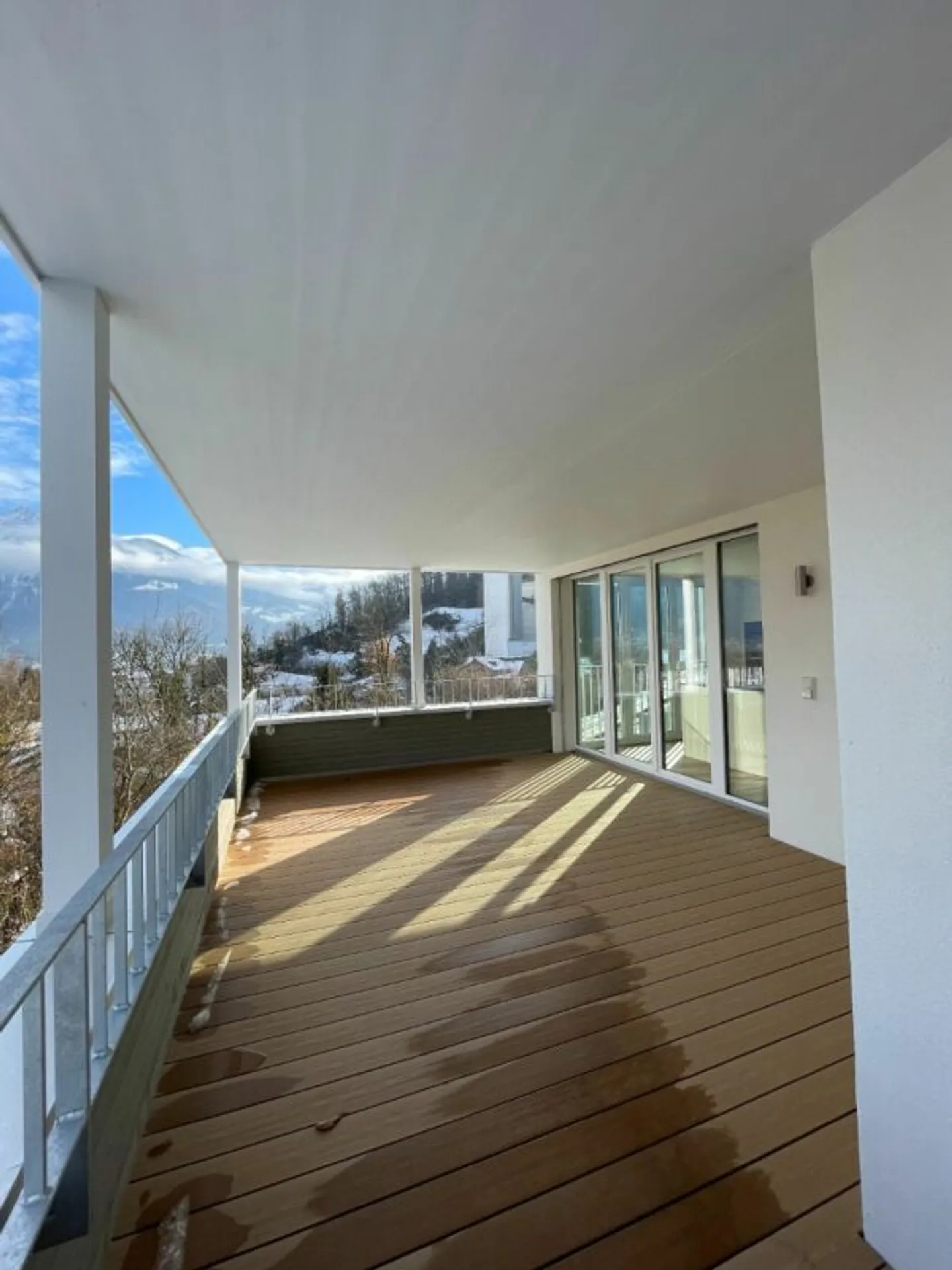 Appartement spacieux avec vue imprenable - Photo 6 sur 7