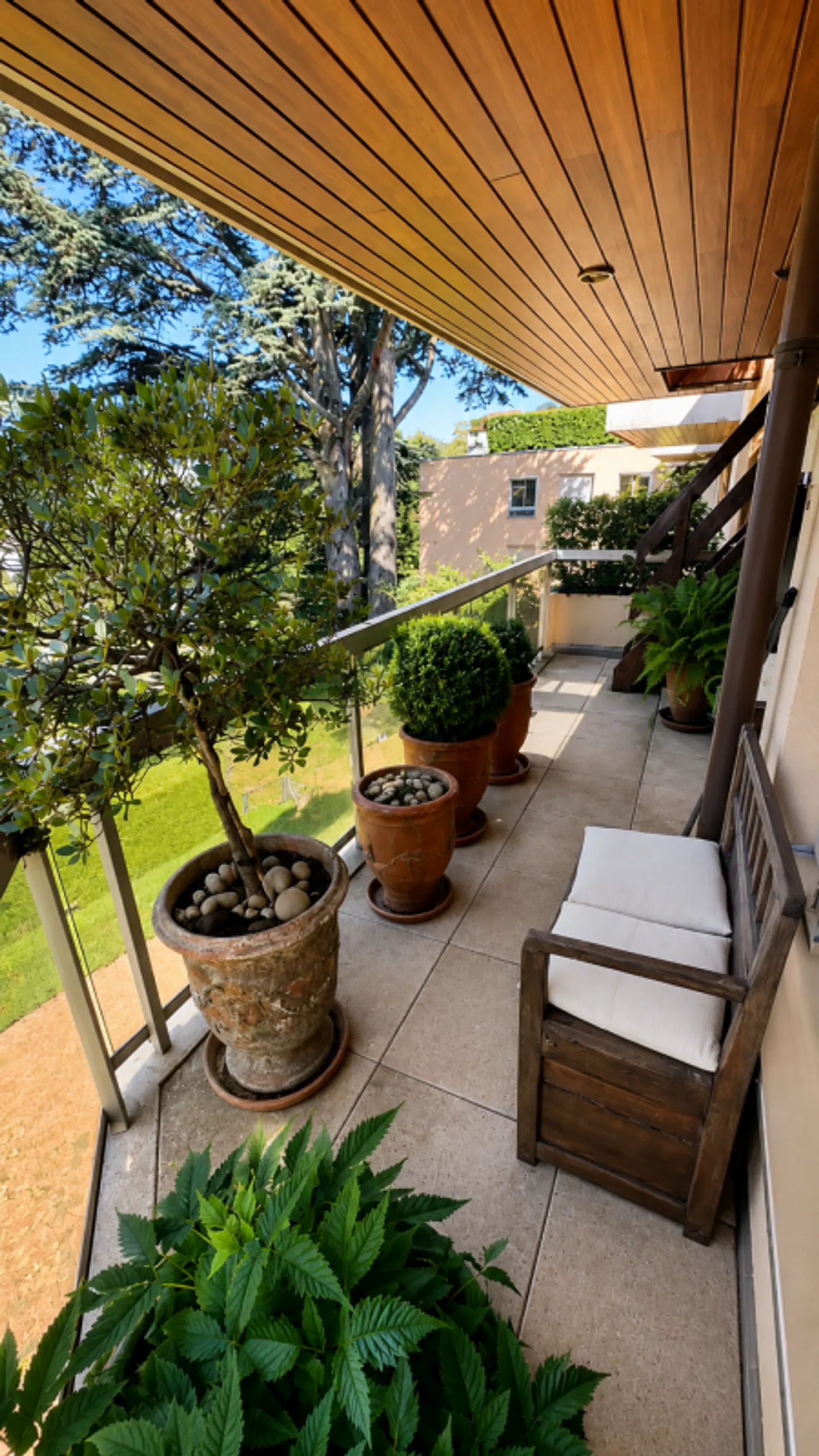 Magnifico attico di 3,5 locali con terrazza, rooftop privato e vista parziale sul lago - Alle porte di Ginevra - Foto 11 di 13