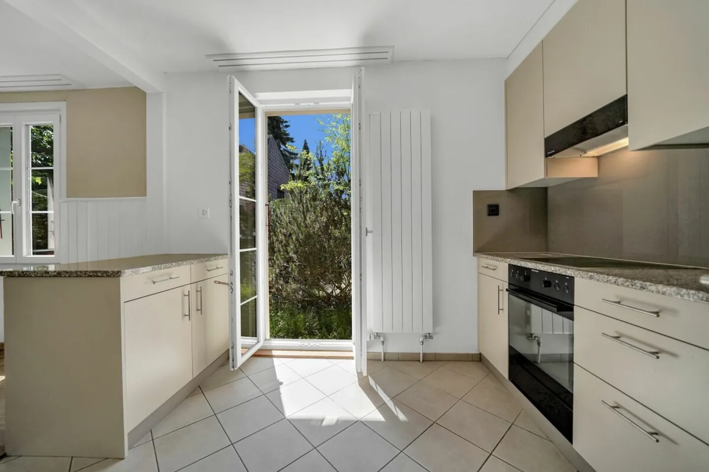 Charmante Maison Familiale avec Jardin - Photo 8 sur 13