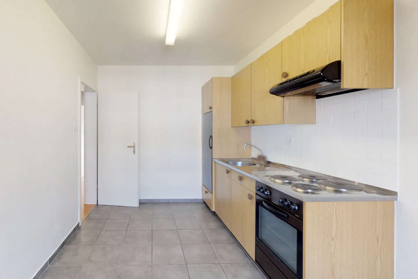 Appartamento soleggiato a Muttenz con balcone - Foto 6 di 12