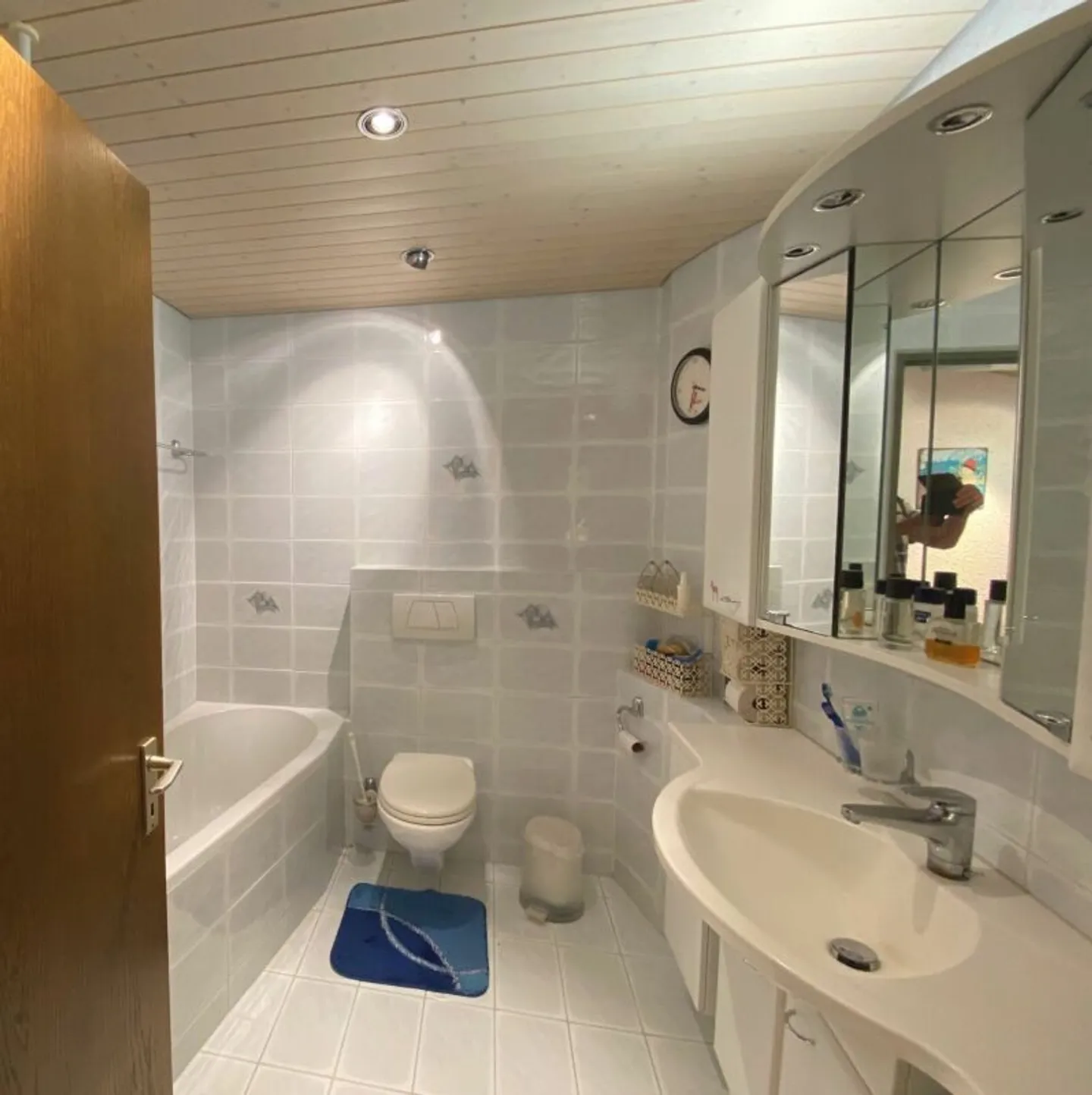 Spacious Family Home with Business Potential - Photo 12 of 13