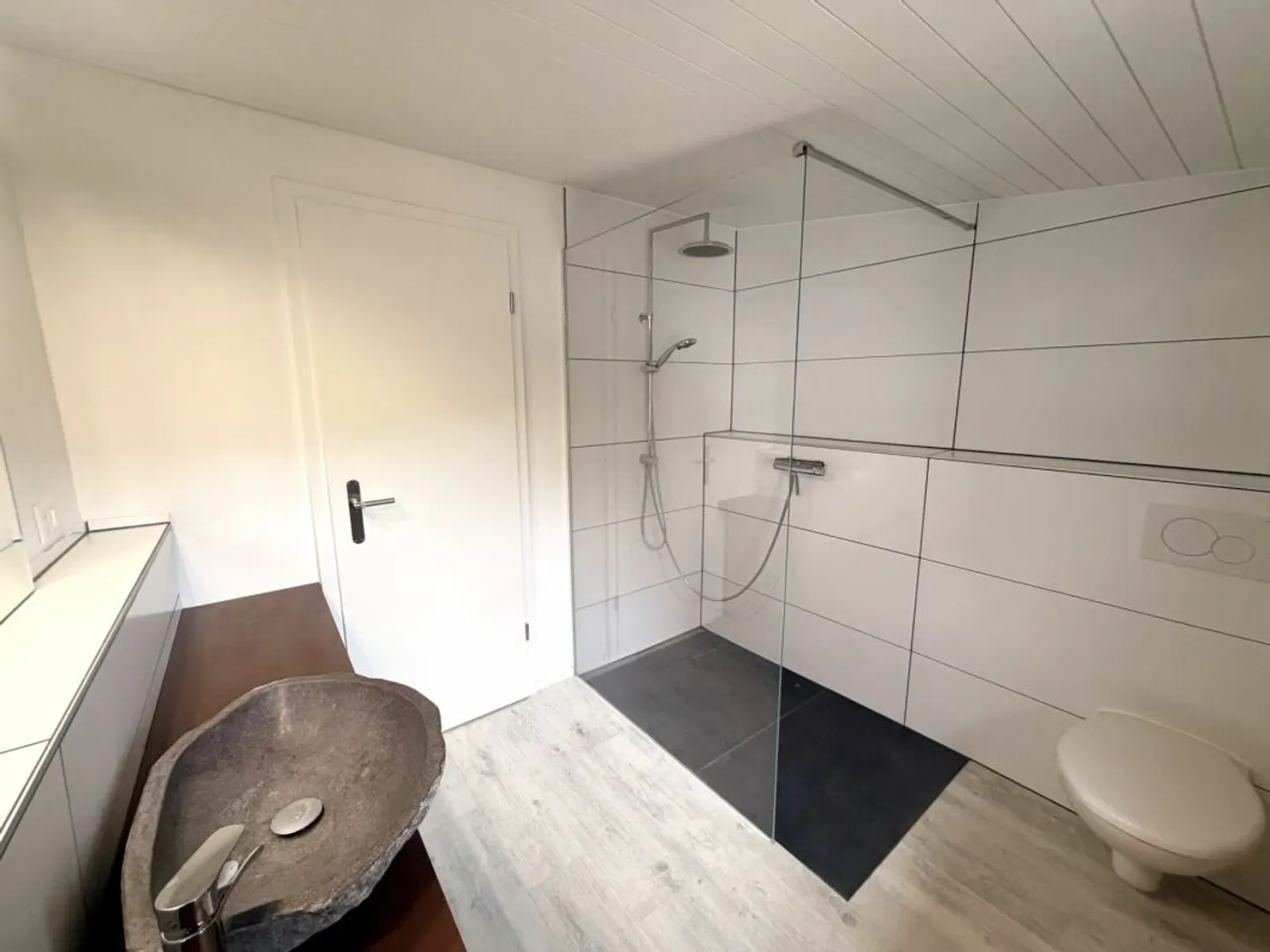 Maison individuelle rénovée avec style et confort moderne ! - Photo 10 sur 13