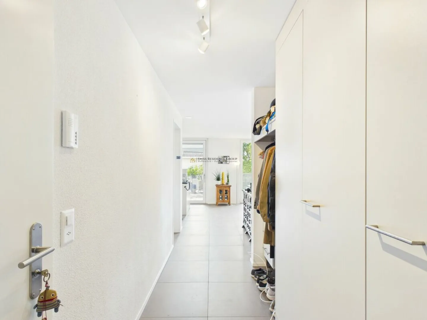 Light-flooded 4.5-room apartment with spacious sun balcony - Photo 9 of 13