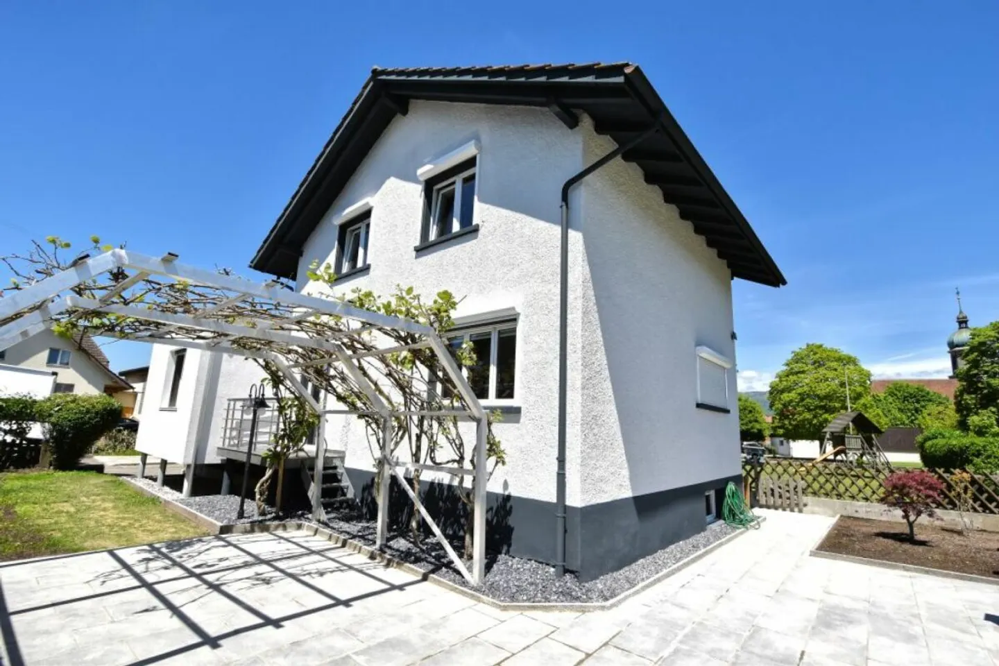 Charming Detached Family Home - Photo 1 of 13