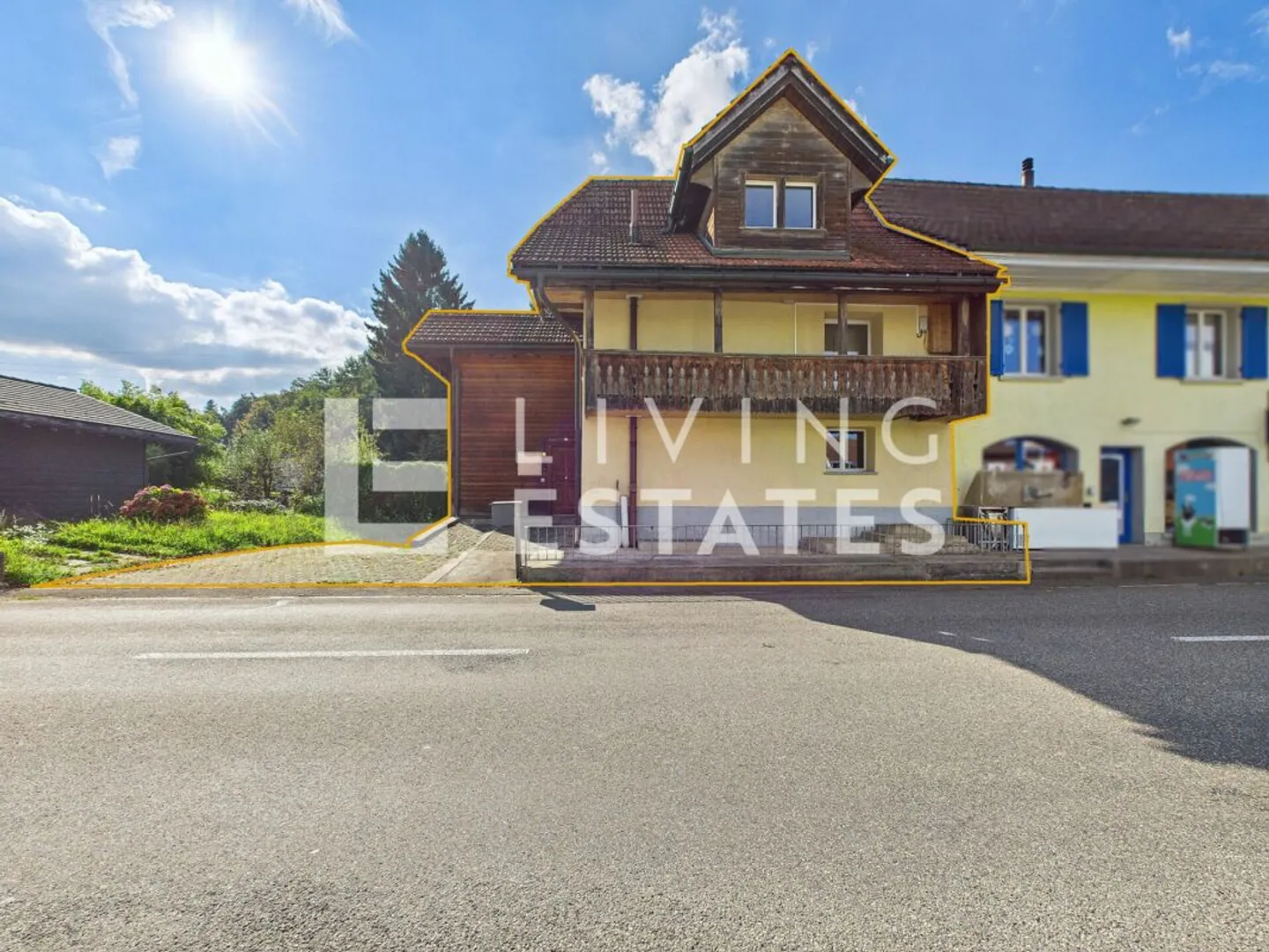 DOPPIO VANTAGGIO - VIVERE E LAVORARE SOTTO UN UNICO TETTO - Foto 1 di 13