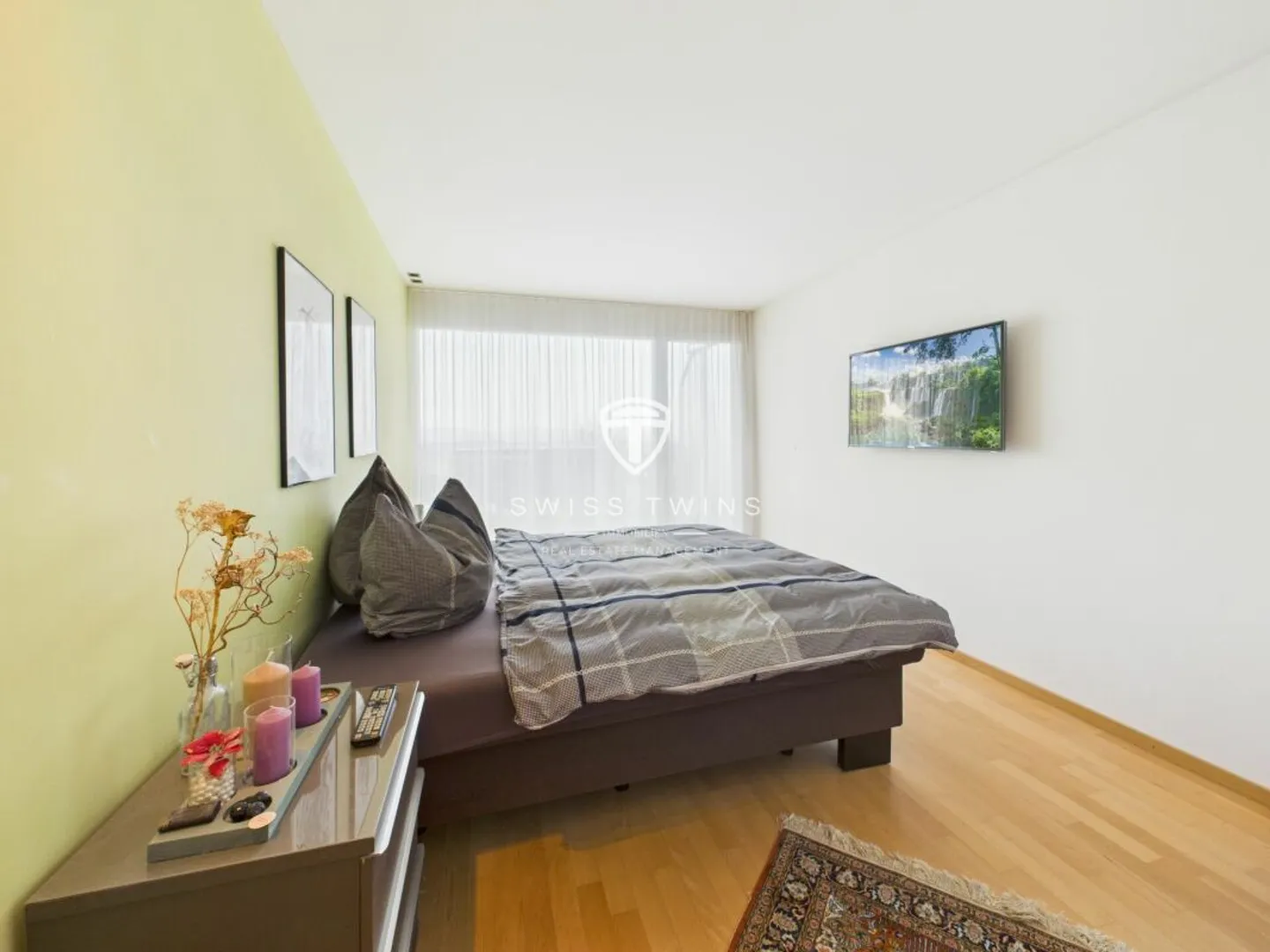 5½-room maisonette apartment with panoramic and mountain views - Photo 10 of 13