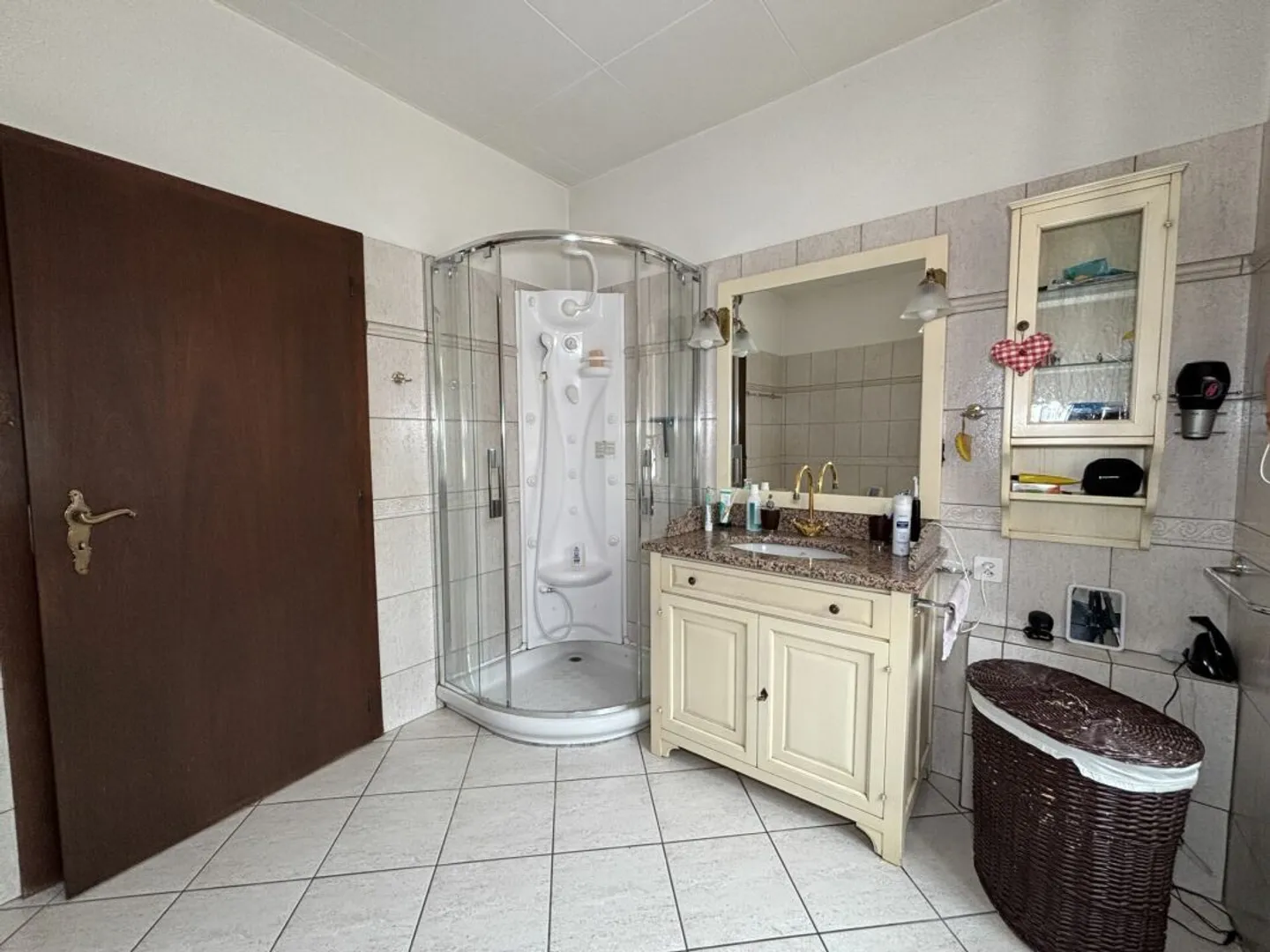 Affascinante casa indipendente di 8 stanze - Foto 11 di 13