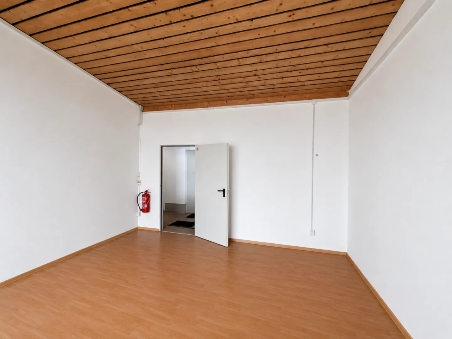 Administratif/Bureau 50 m2 à Yverdon-les-Bains - Photo 2 of 2