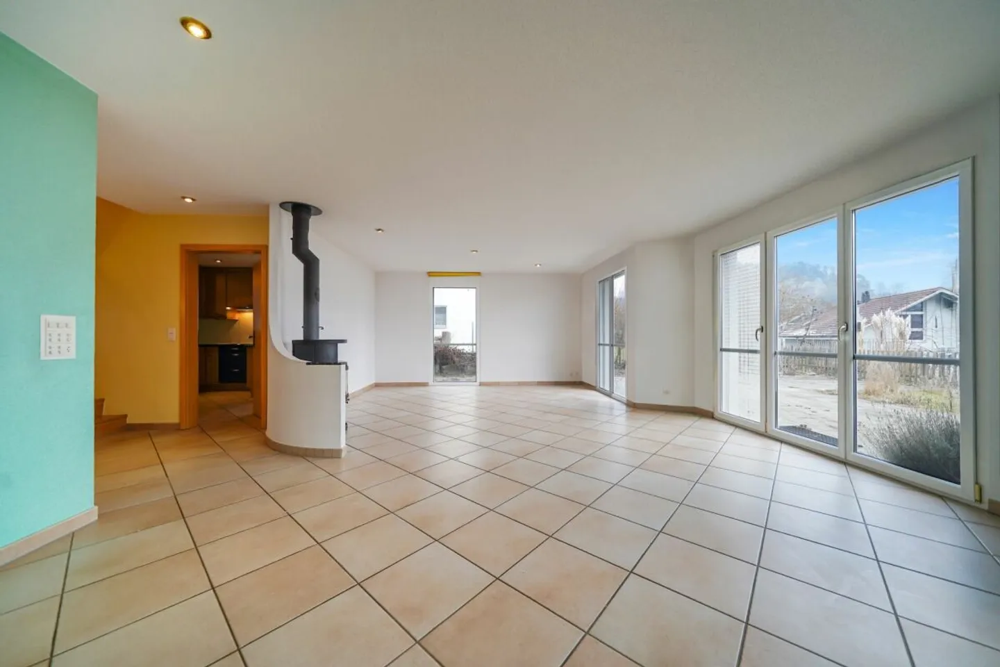 Incantevole casa unifamiliare con vista in posizione privilegiata - Foto 5 di 13