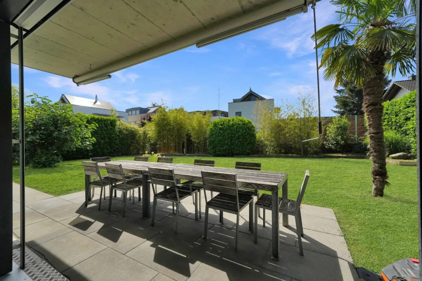 Villa ensoleillée de 5,5 pièces près du lac - Photo 5 sur 13