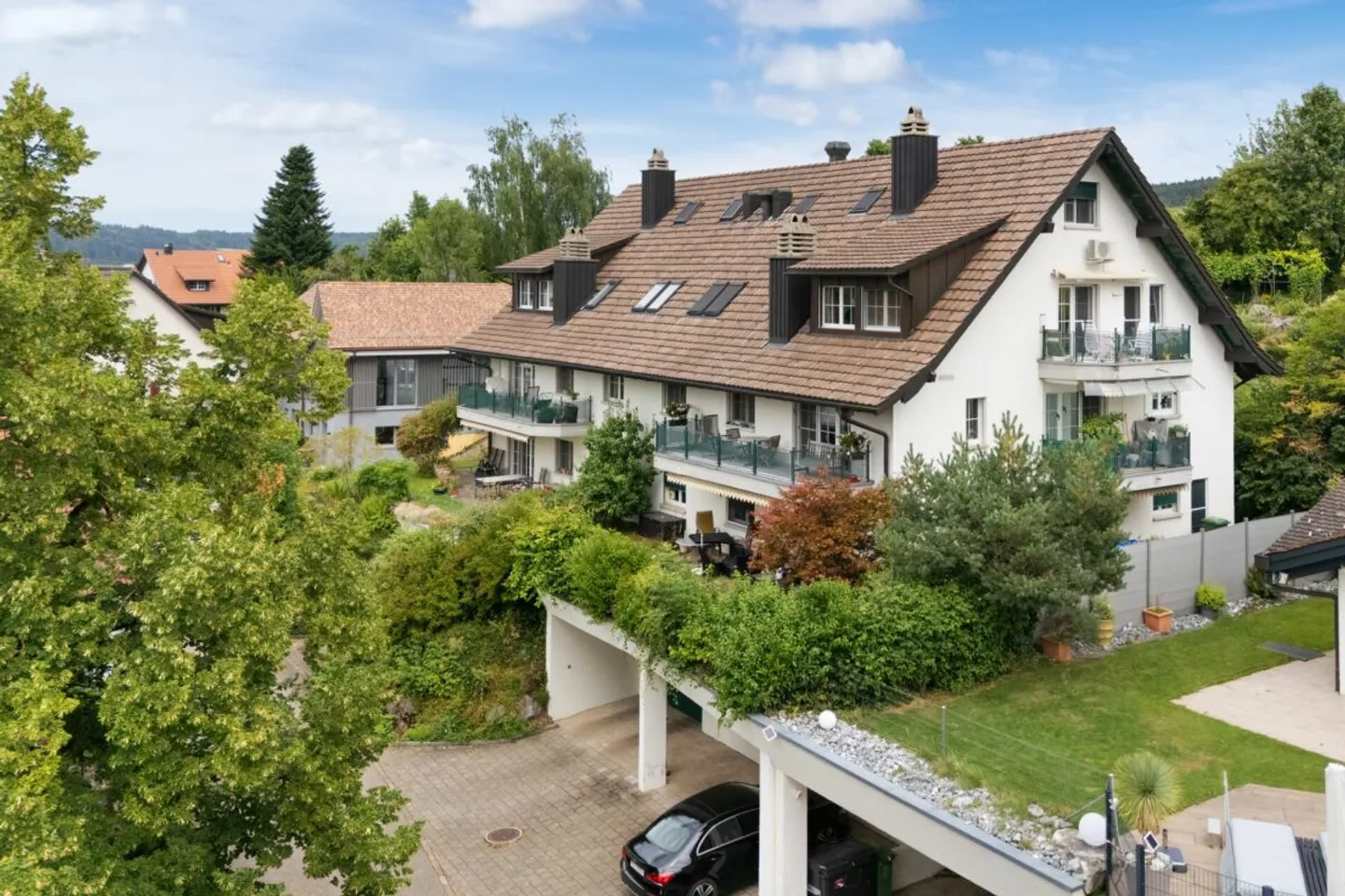 Maisonette ristrutturata con balcone, vista, tanto fascino e aria condizionata - Foto 1 di 12