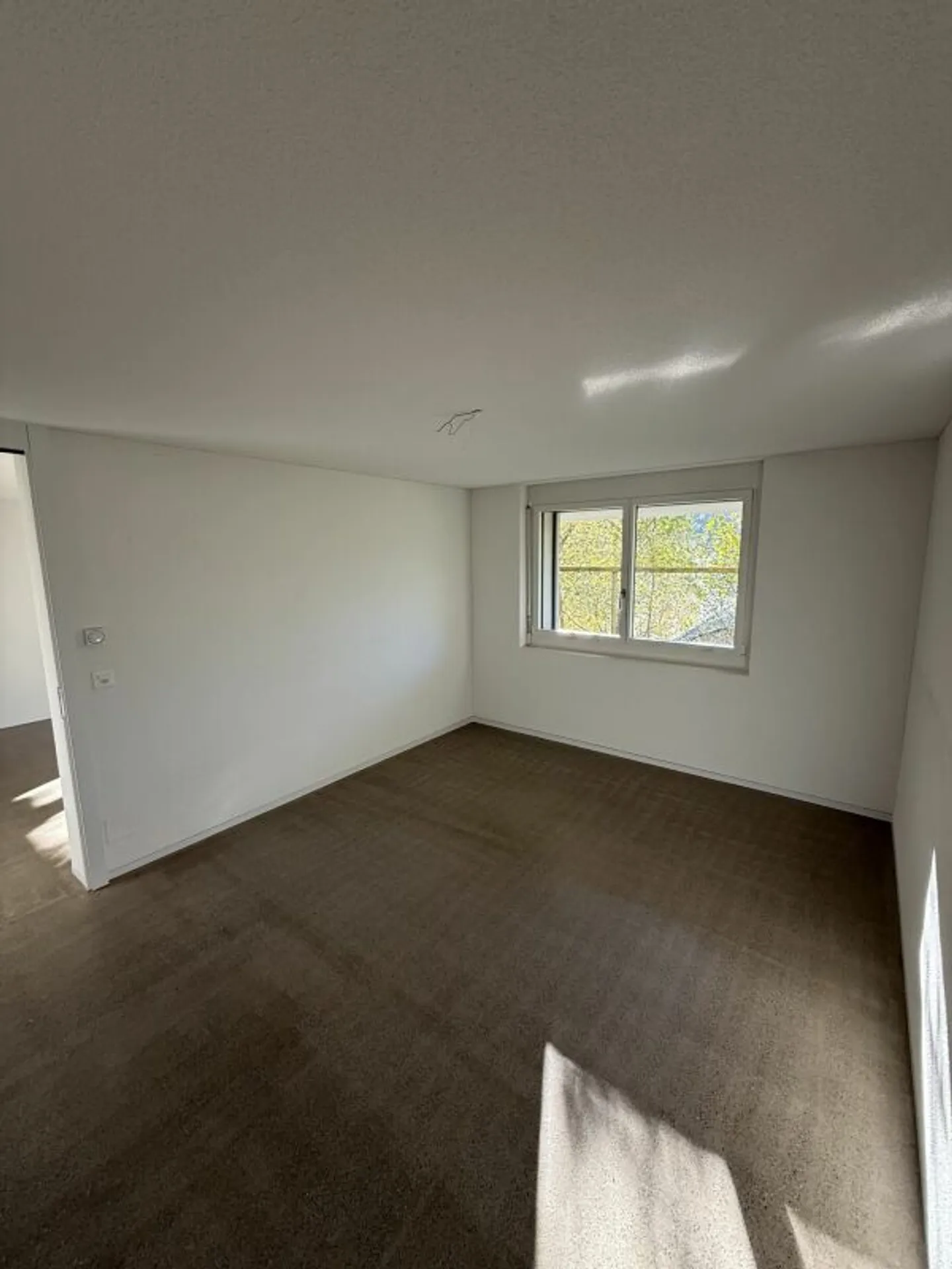 Moderne 2-Zi-Wohnung nahe der Stadt Luzern mit Gartensitzplatz - Foto 2 von 6