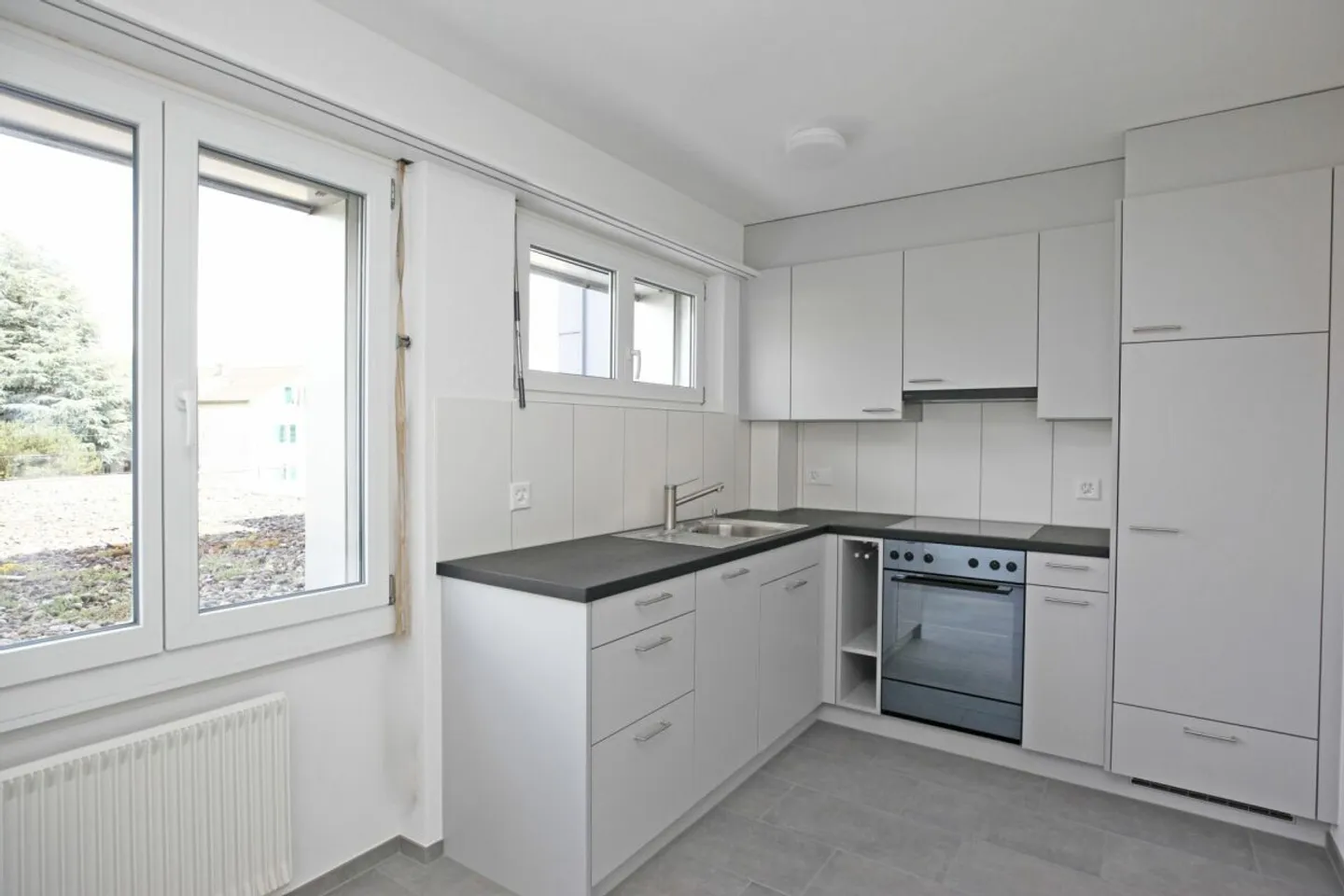 Appartement 3.5 pièces fraîchement rénové à Münchenbuchsee - Photo 1 sur 6