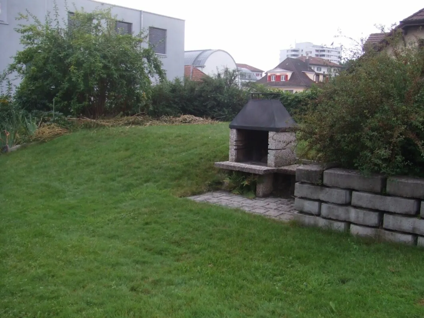Heimelige Dachwohnung an zentraler Lage - Photo 8 sur 8