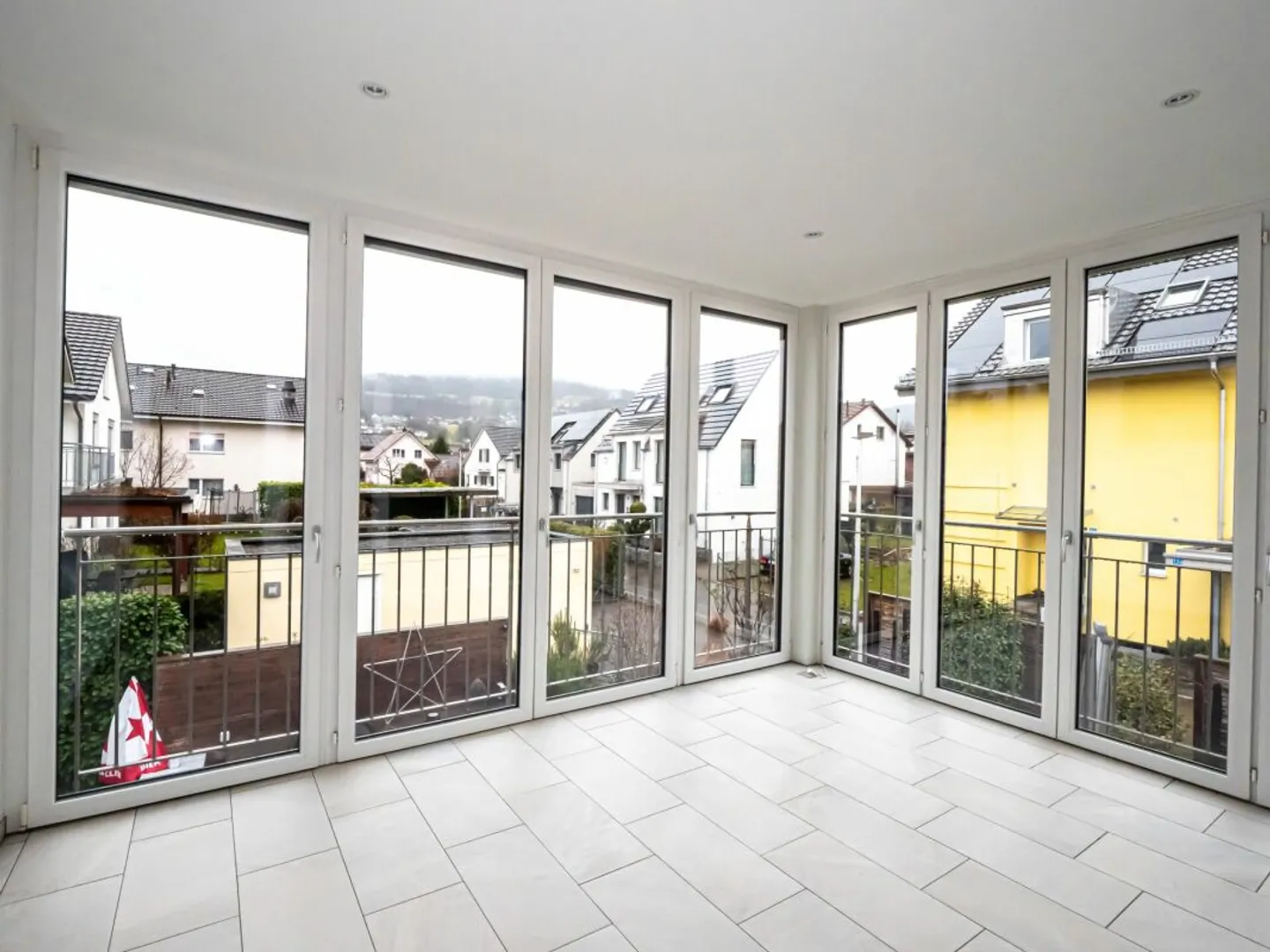 Spacious Living in a Central Location with Elevator - Photo 8 of 8