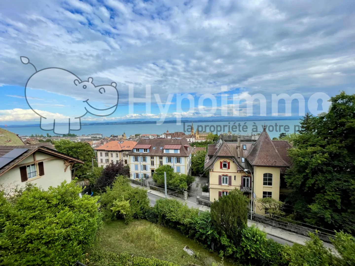 Logement de 3 pièces avec vue sur le lac et les Alpes - Photo 1 sur 11