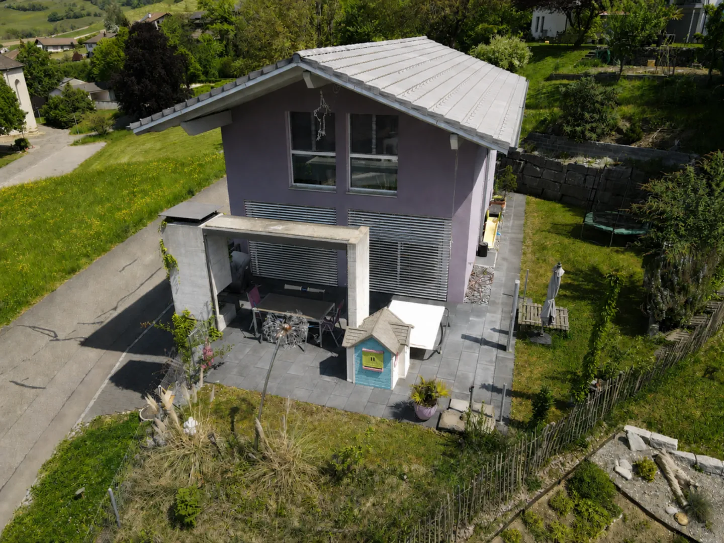 Charmantes Einfamilienhaus - Foto 2 von 13